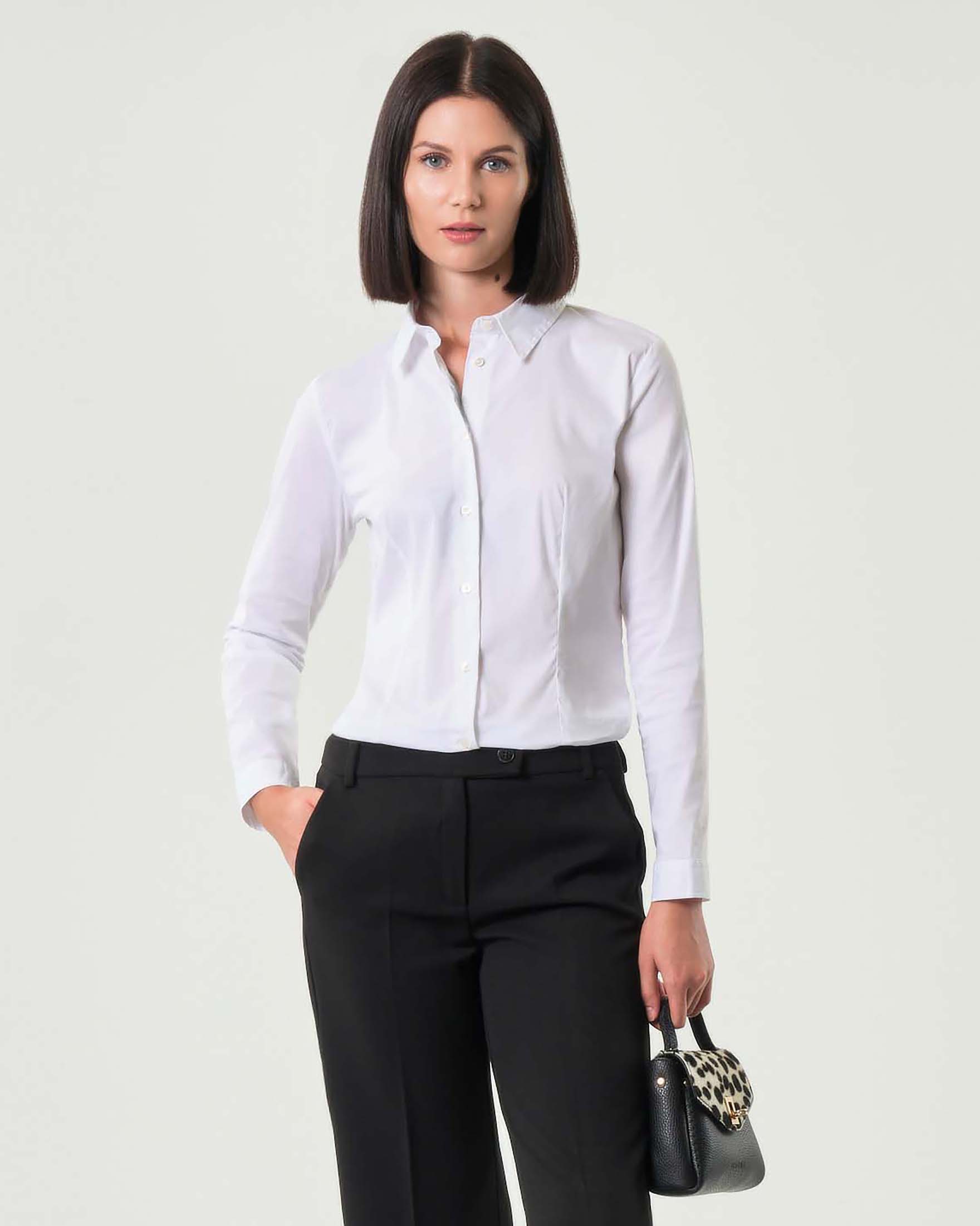 Camicia bianca Emme Marella in popeline di cotone stretch dalla linea semiaderente