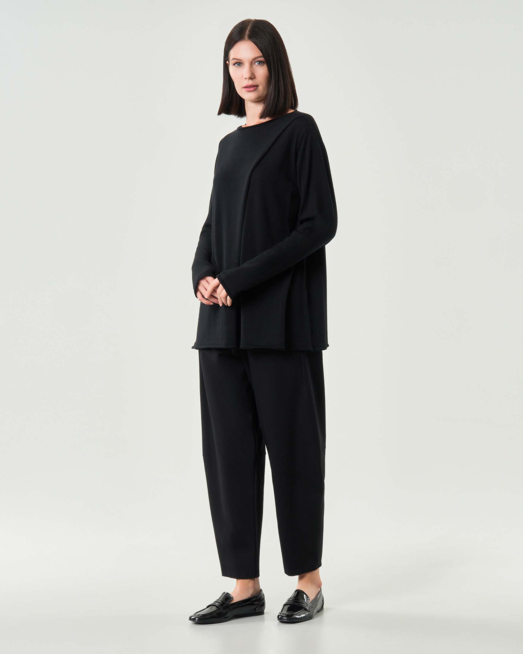 Pantaloni neri a pallocino Jurerê in misto viscosa stretch punto Milano con elastico inserito in vita