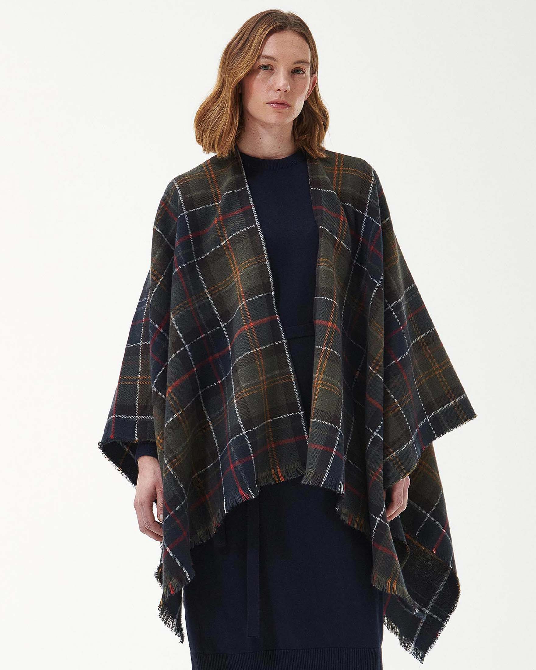 Mantella verde a fantasia tartan blu e giallo con frange lungo i profili