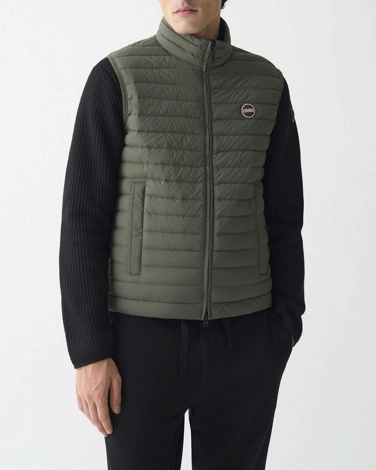 Piumino gilet Colmar Originals verde militare in nylon crinkle imbottito in piuma image