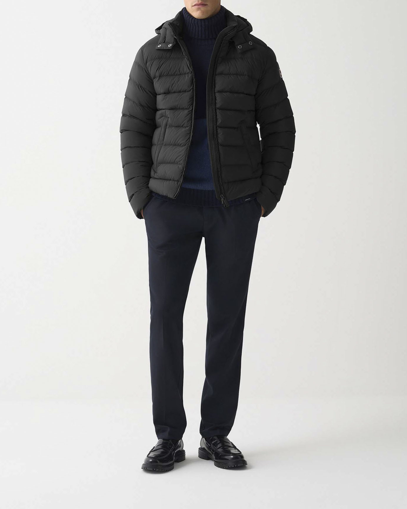 Piumino con cappuccio staccabile Colmar Originals nero in nylon crinkle imbottito in piuma