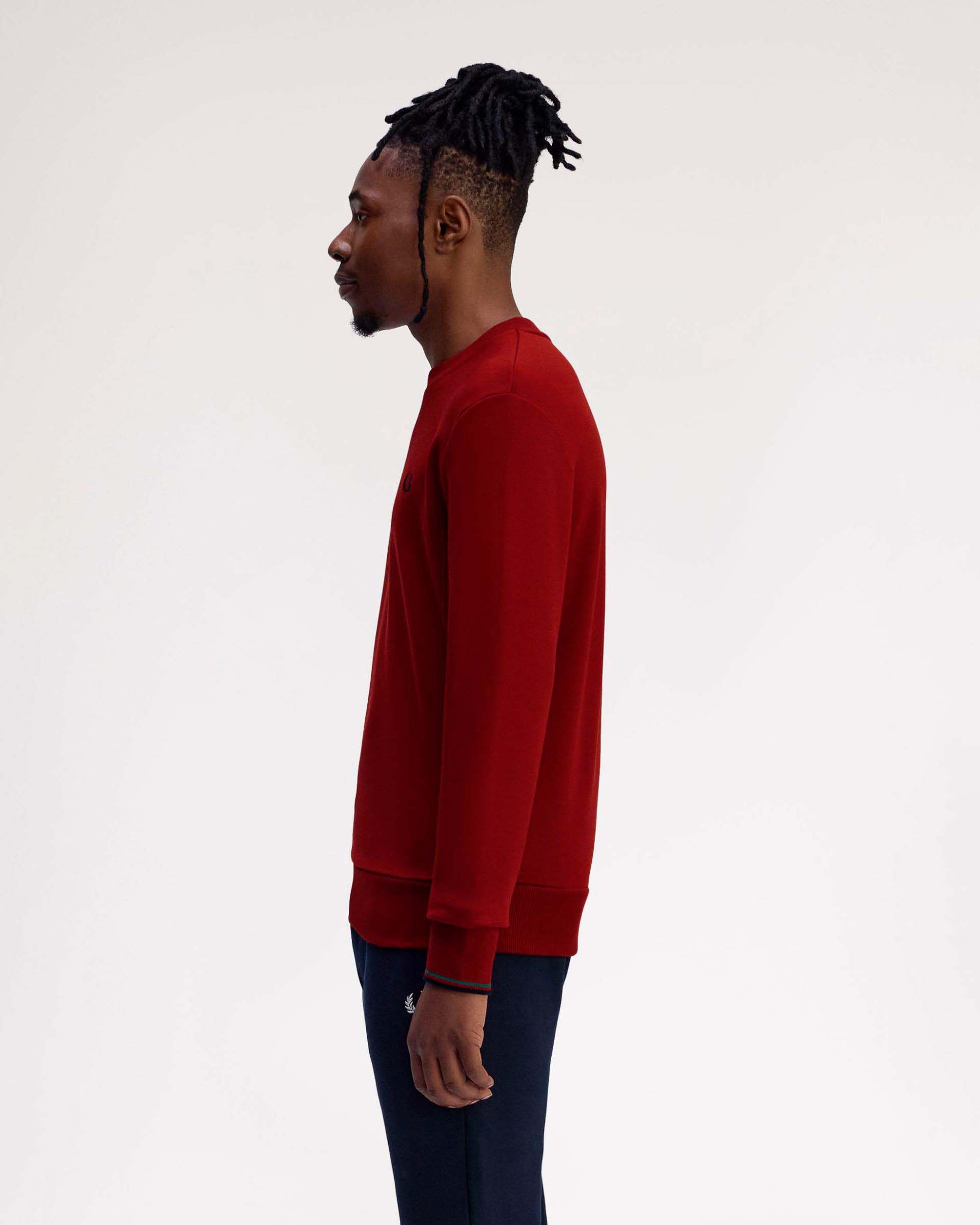 Felpa girocollo Fred Perry rossa con bordino blu e grigio sulla manica image