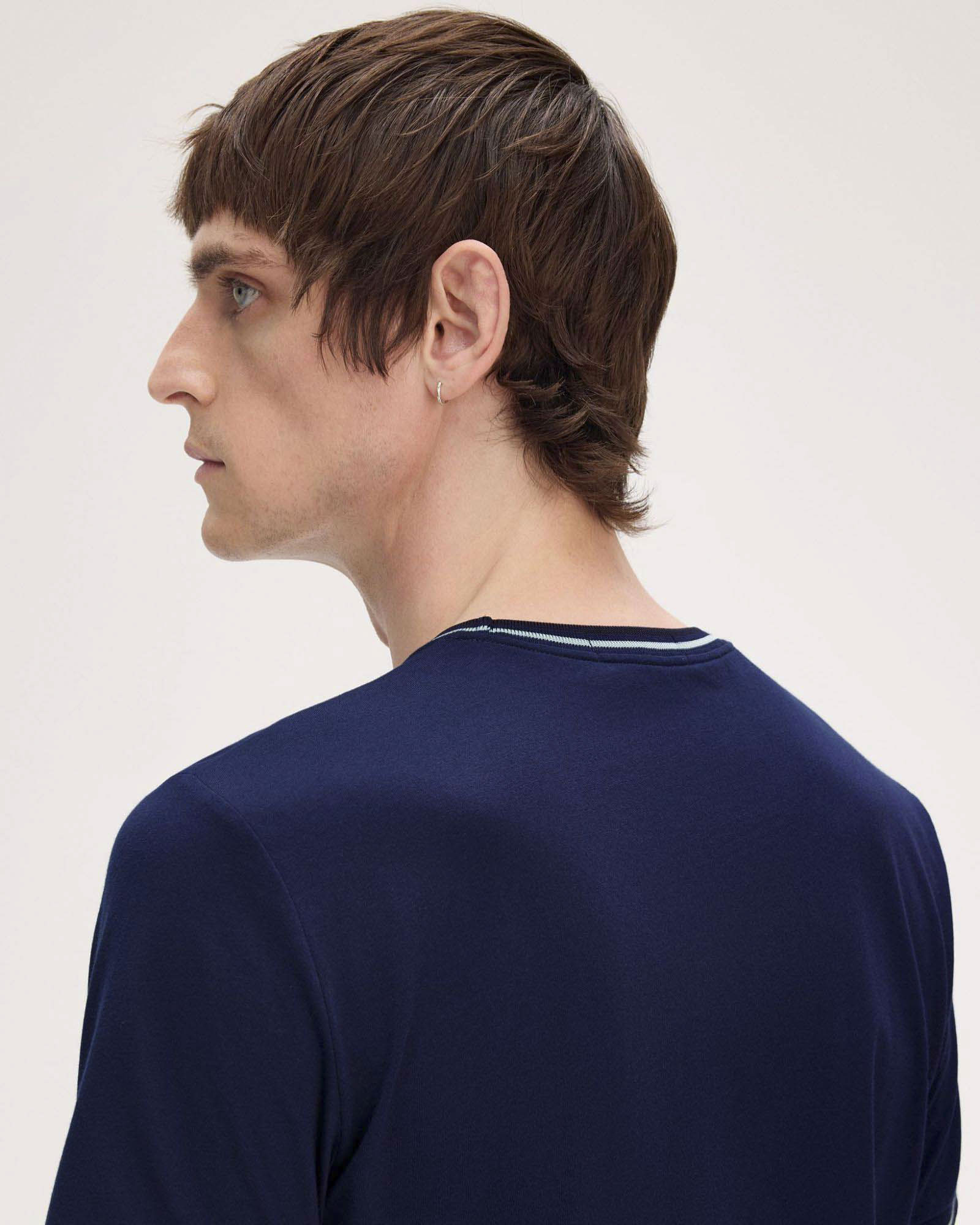T-shirt  mezza manica Fred Perry blu indaco con bordino blu e grigio