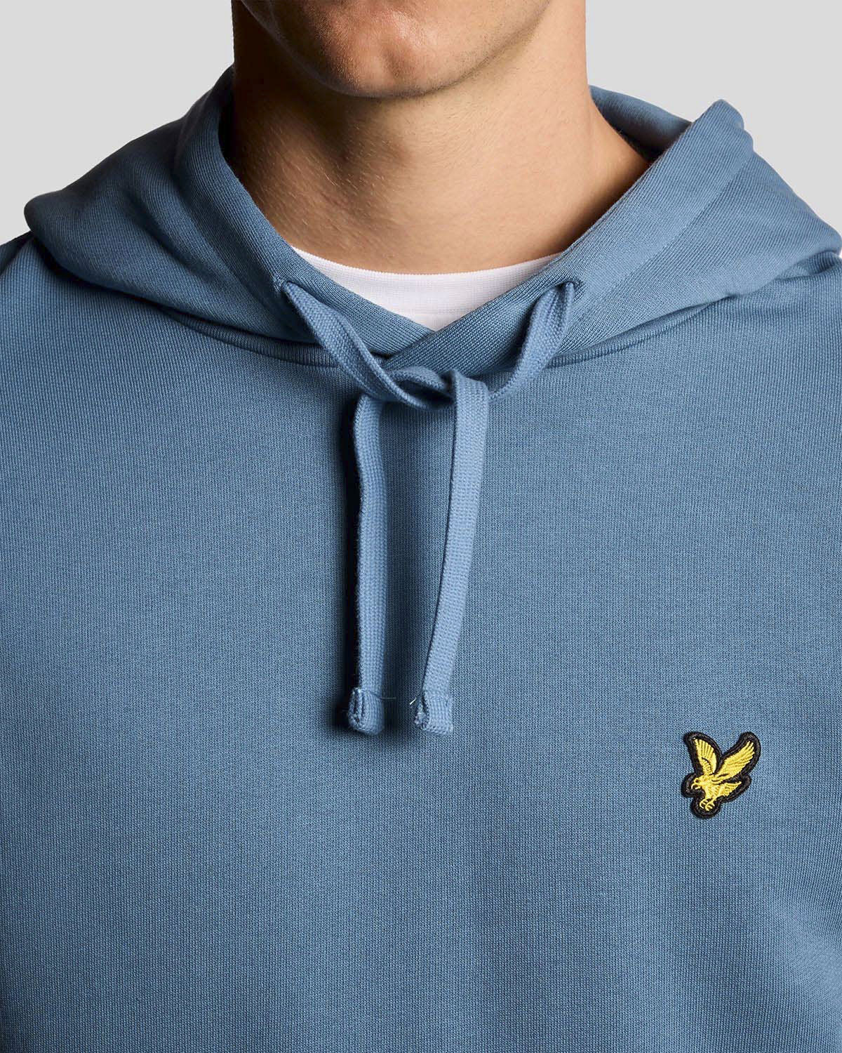 Felpa Lyle & Scott azzurra con cappuccio e tasche a marsupio