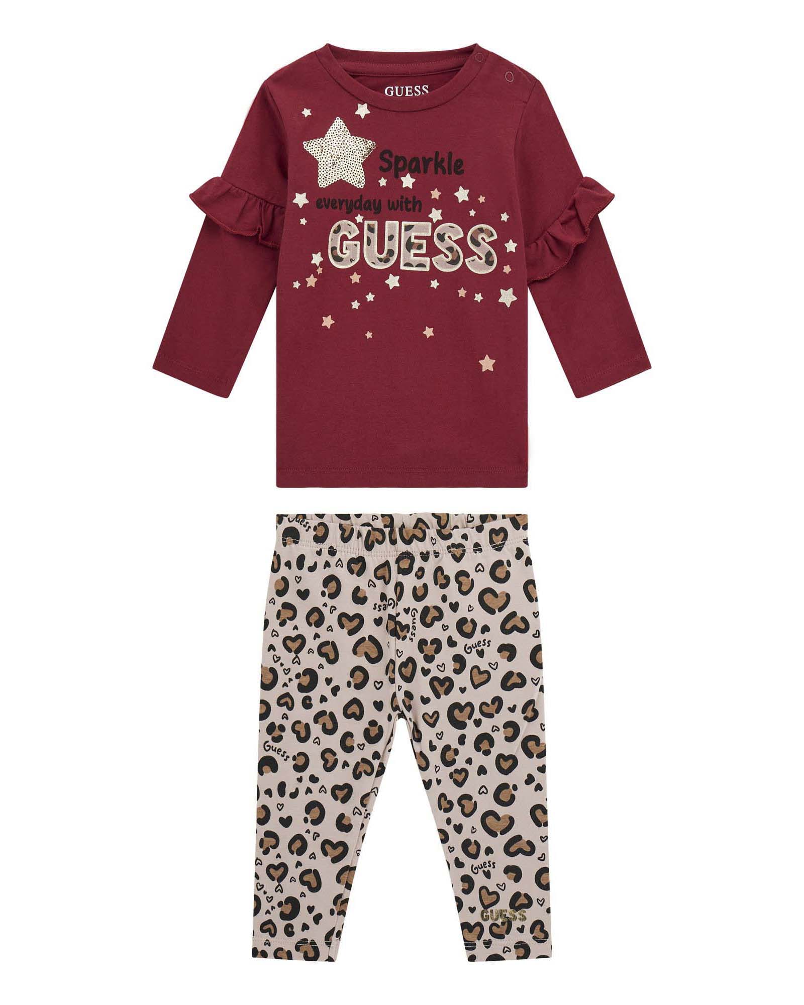 Completo in cotone stretch con maglia rossa e leggins maculato a cuori