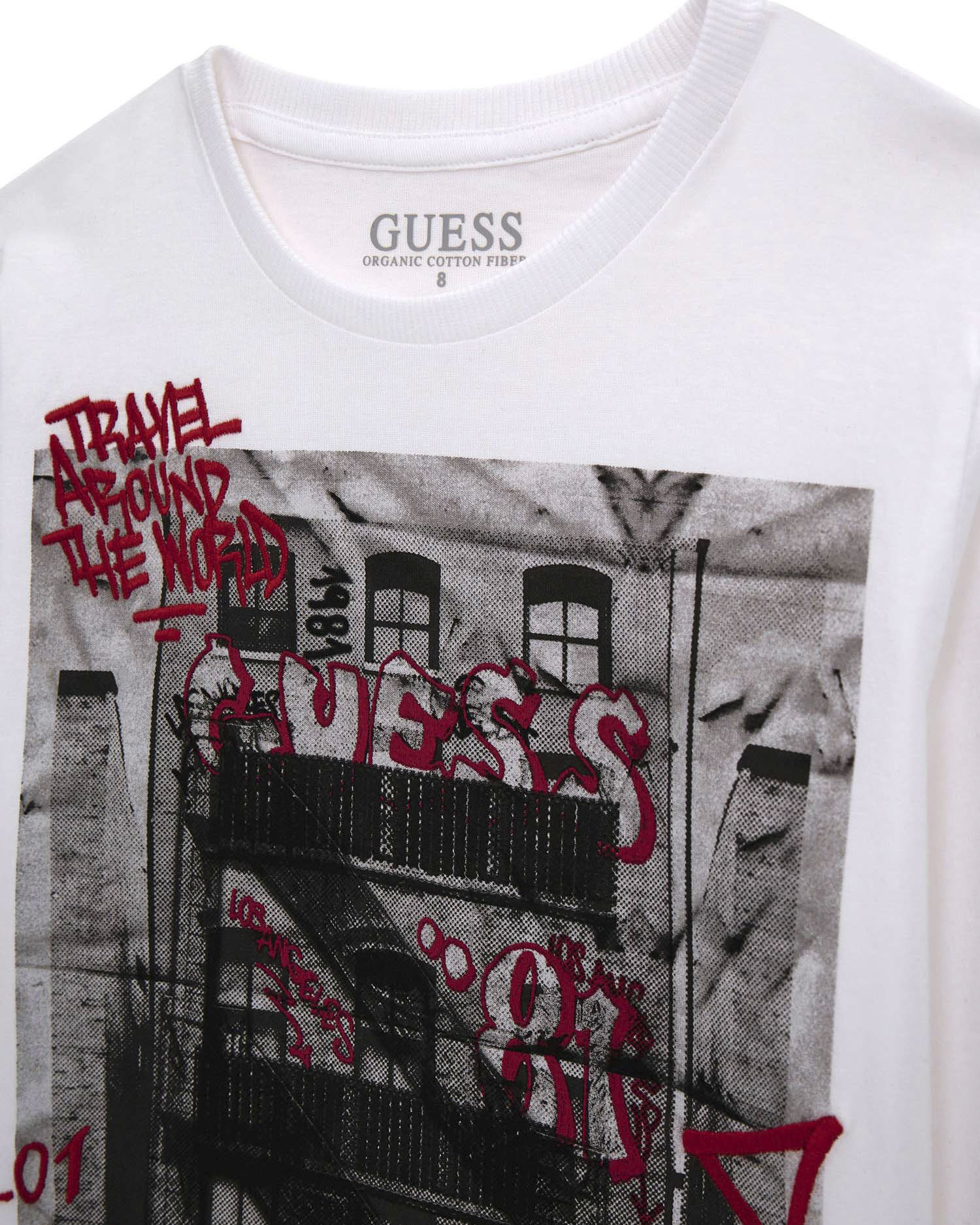 T-shirt Guess bianco a manica lunga in puro cotone con stampa graffiti