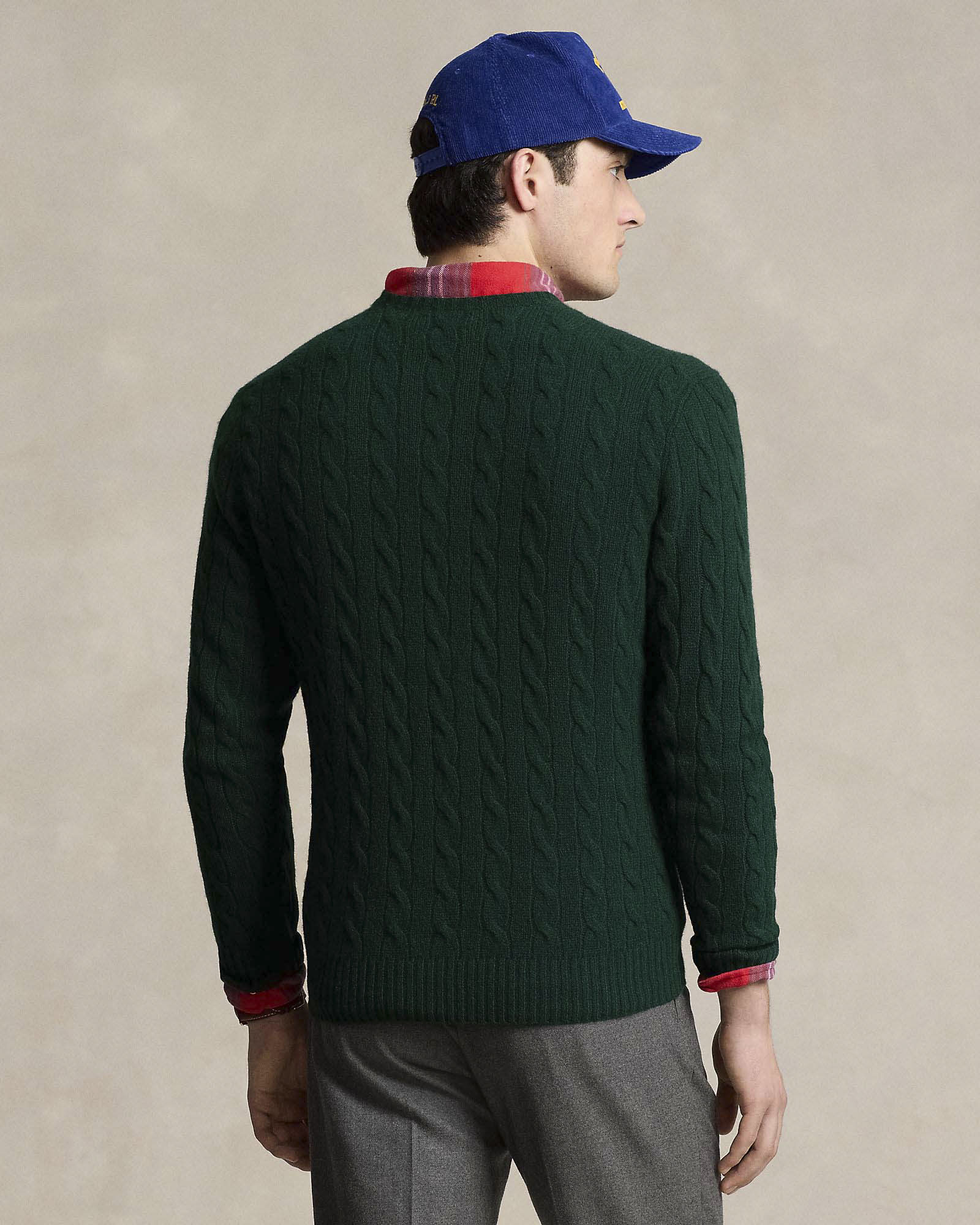 Maglia girocollo Polo Ralph Lauren verde in lana e cashmere lavorata a trecce con logo pony ricamato image