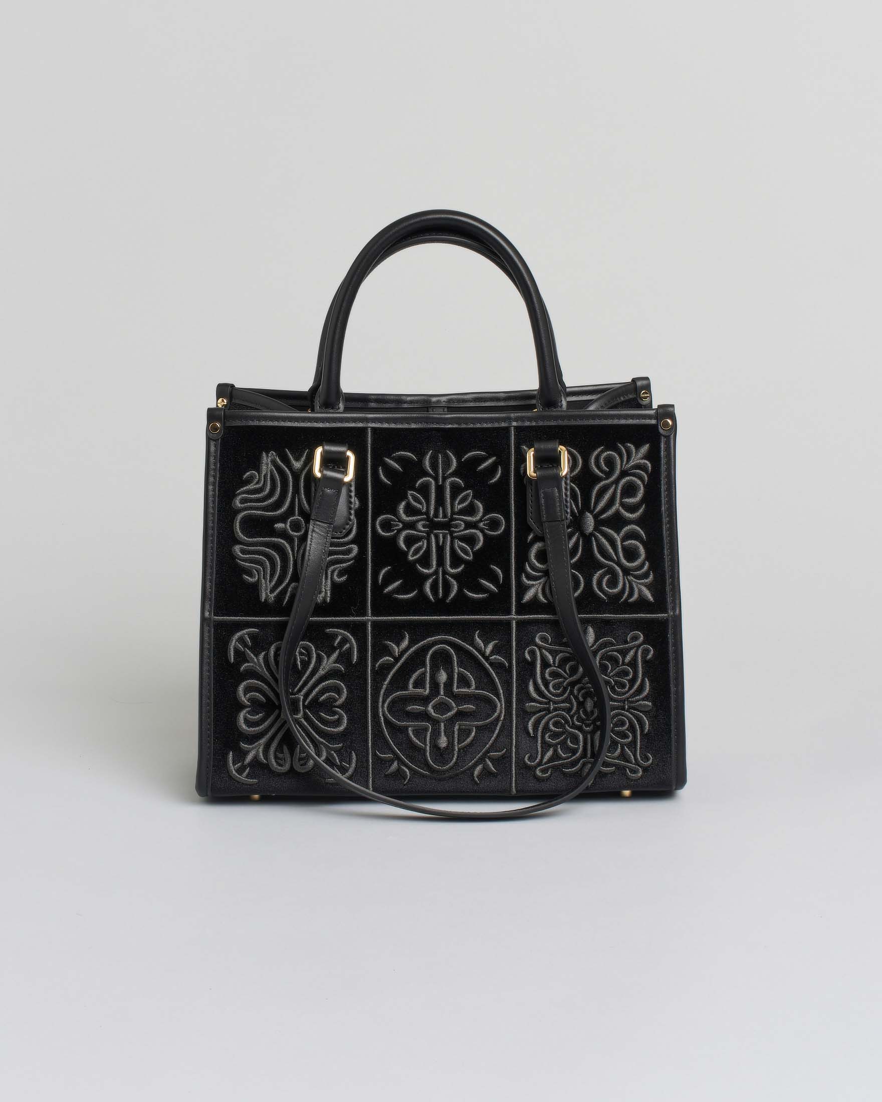 Borsa nera misura media My Best Bag in tessuto con ricami a