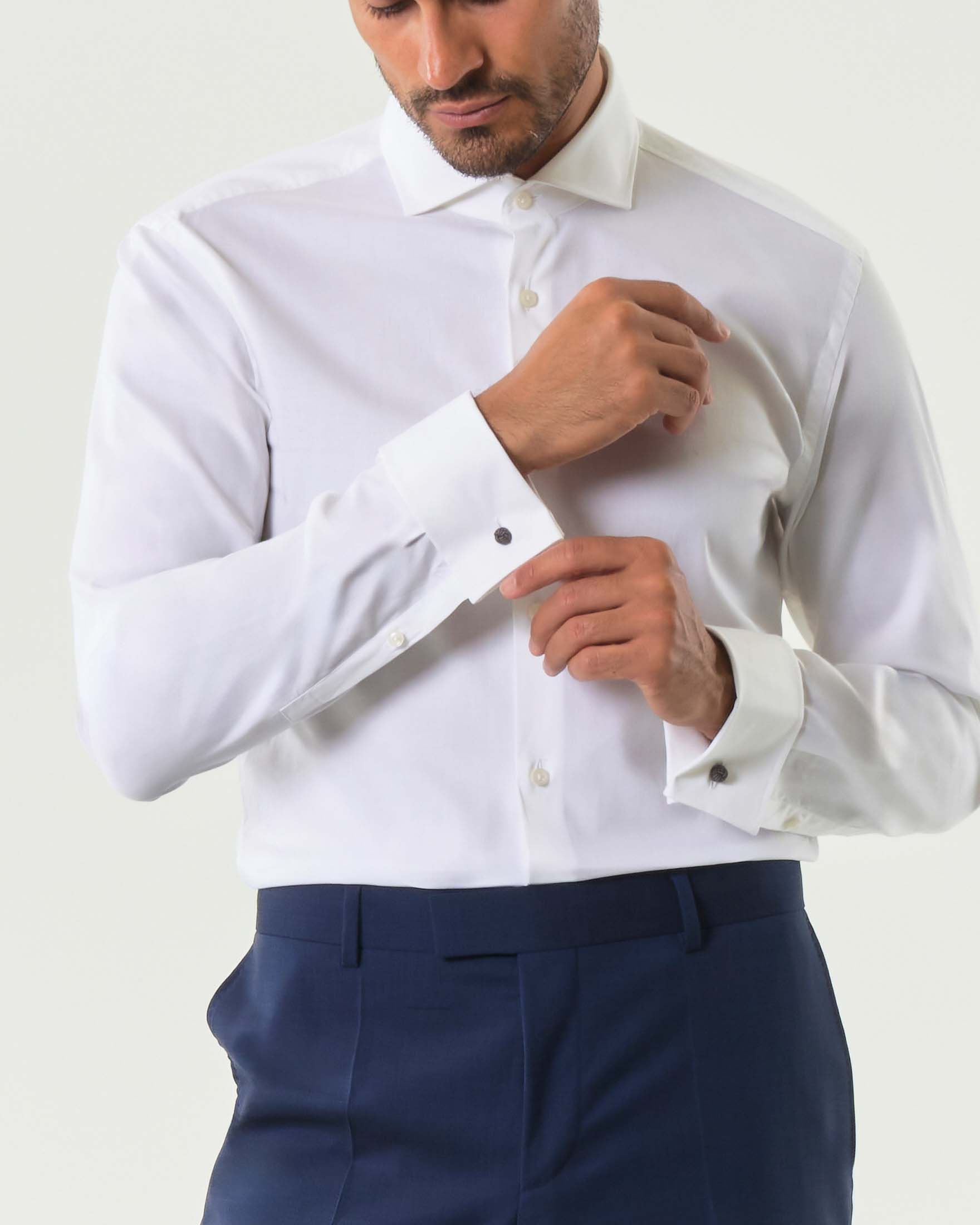 Camicia Spread Boss bianca in micro piquè di cotone stretch con colletto aperto alla francese e polso doppio image