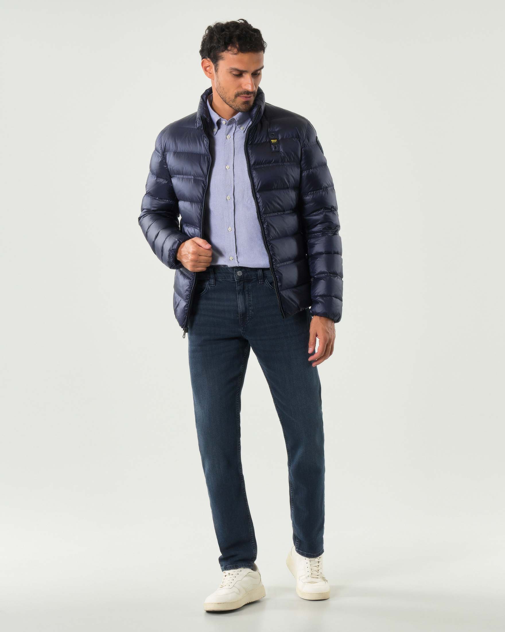 Jeans Delaware slim-fit in cotone lavaggio scuro blu-black con leggere baffature