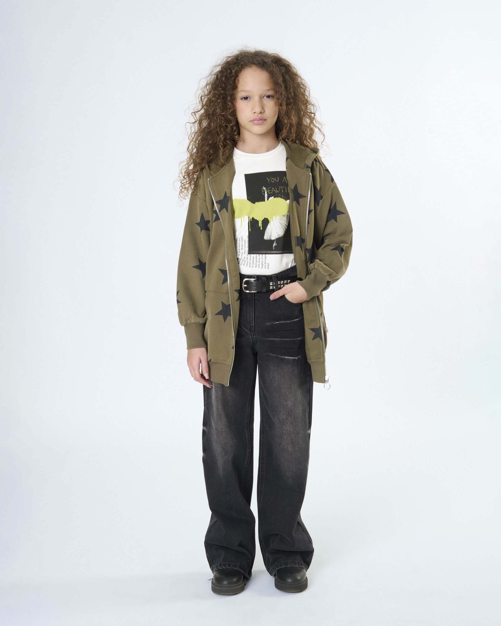 Felpa oversize To be Too verde militare con stelle nere e cappuccio