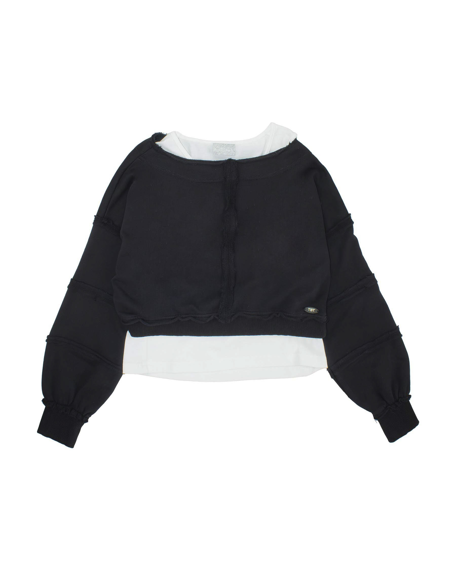 Felpa cropped nera To be Too e canotta bianca