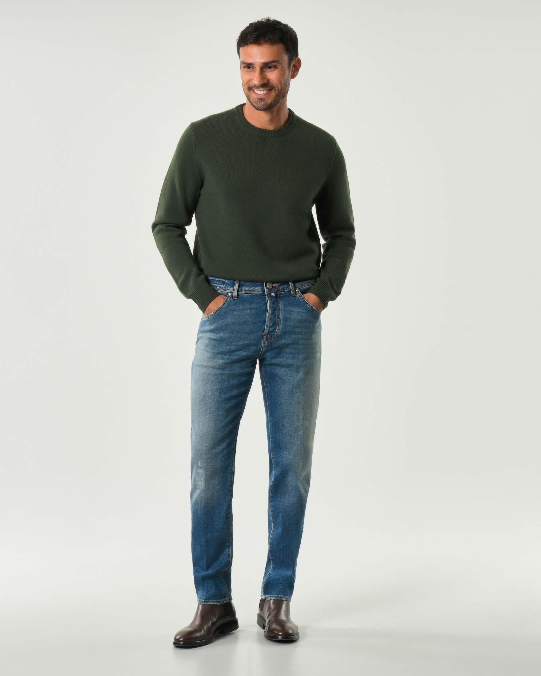 Jeans Jacob Cohen Scott carrot-fit in cotone stretch lavaggio chiaro stone washed con micro abrasioni