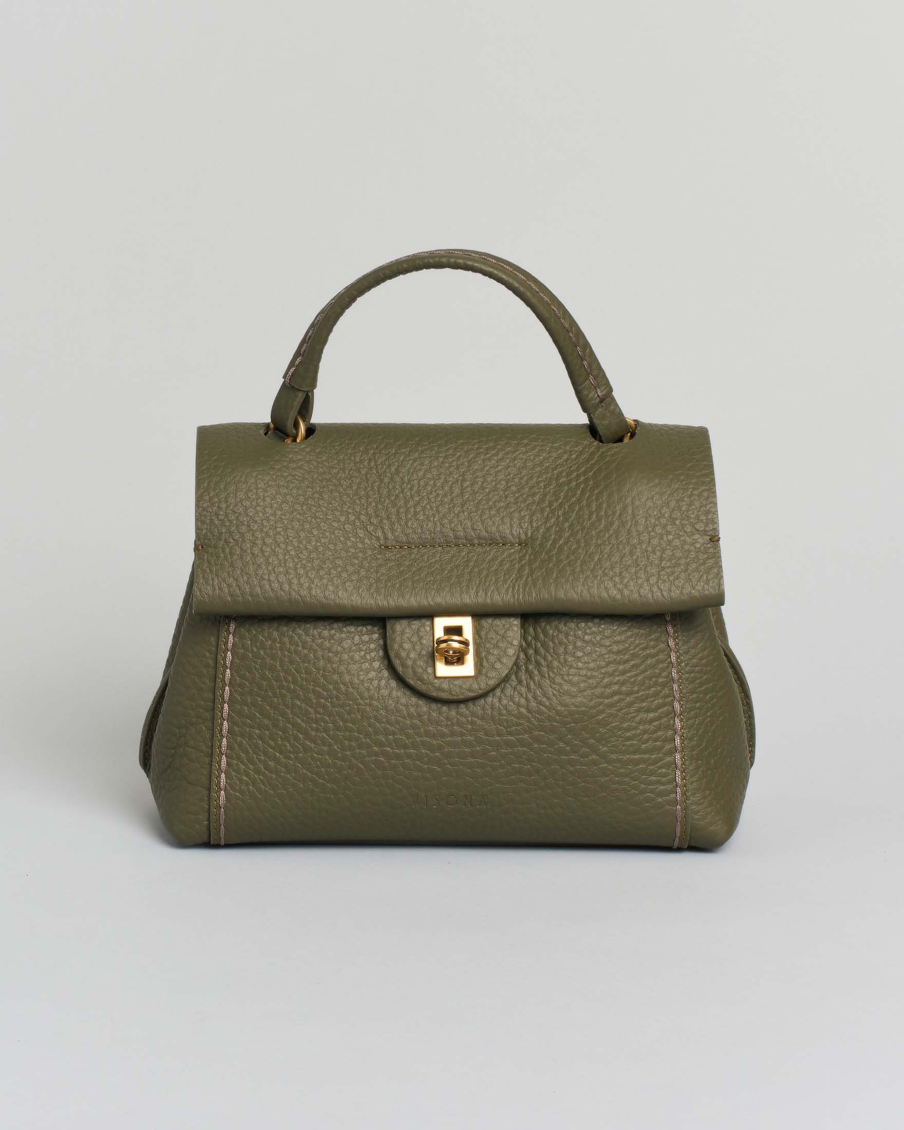 Postina piccola Visonà verde muschio in pelle martellata con chiusura a girello e tracolla più lunga