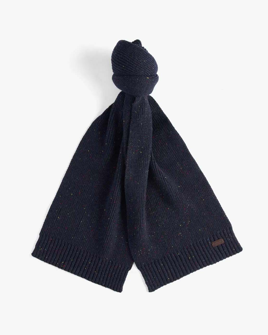 Cofanetto idea regalo Barbour composto da sciarpa e berretto blu in lana bottonata