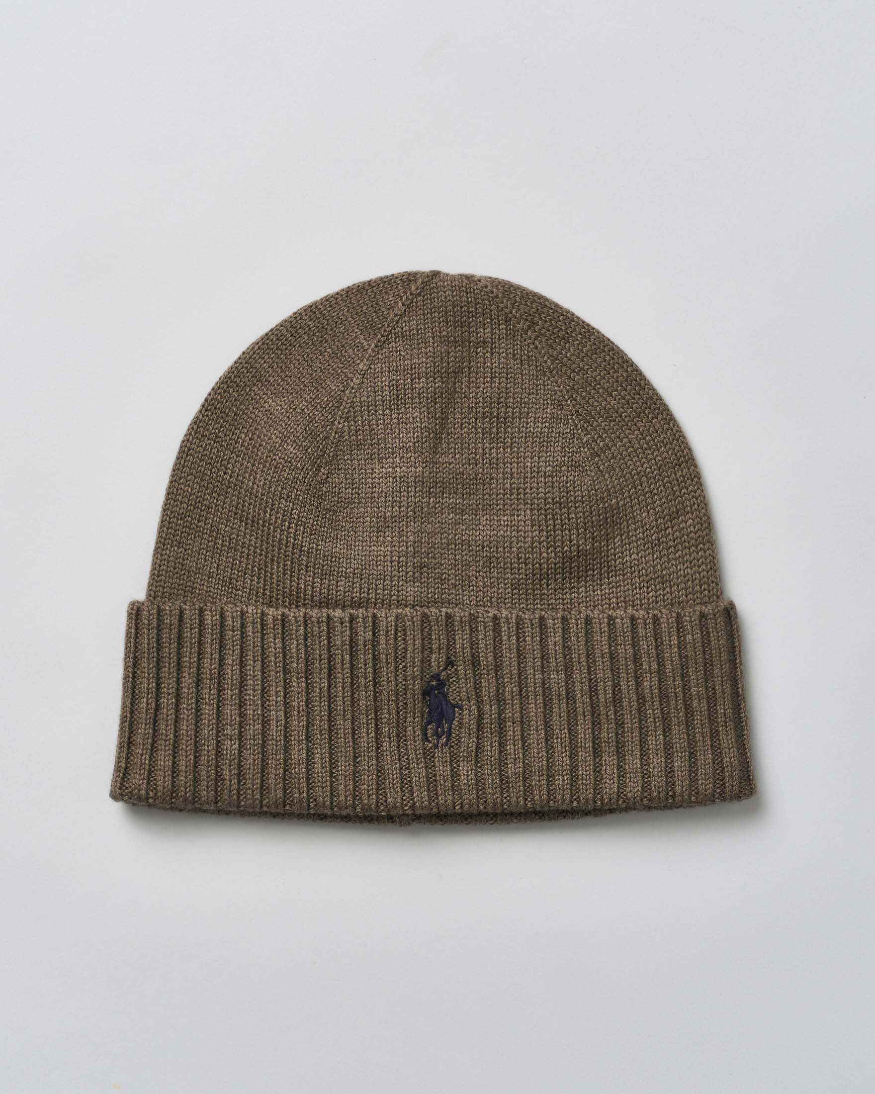 Berretto Polo Ralph Lauren verde militare in pura lana merino con risvolto e logo pony blu