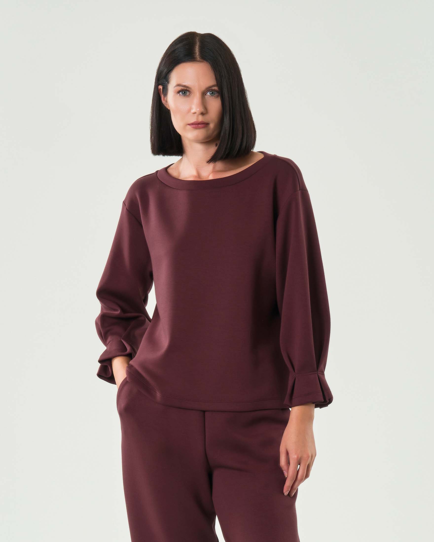 Felpa bordeaux Hlo! in tessuto effetto scuba con polsini a pieghe