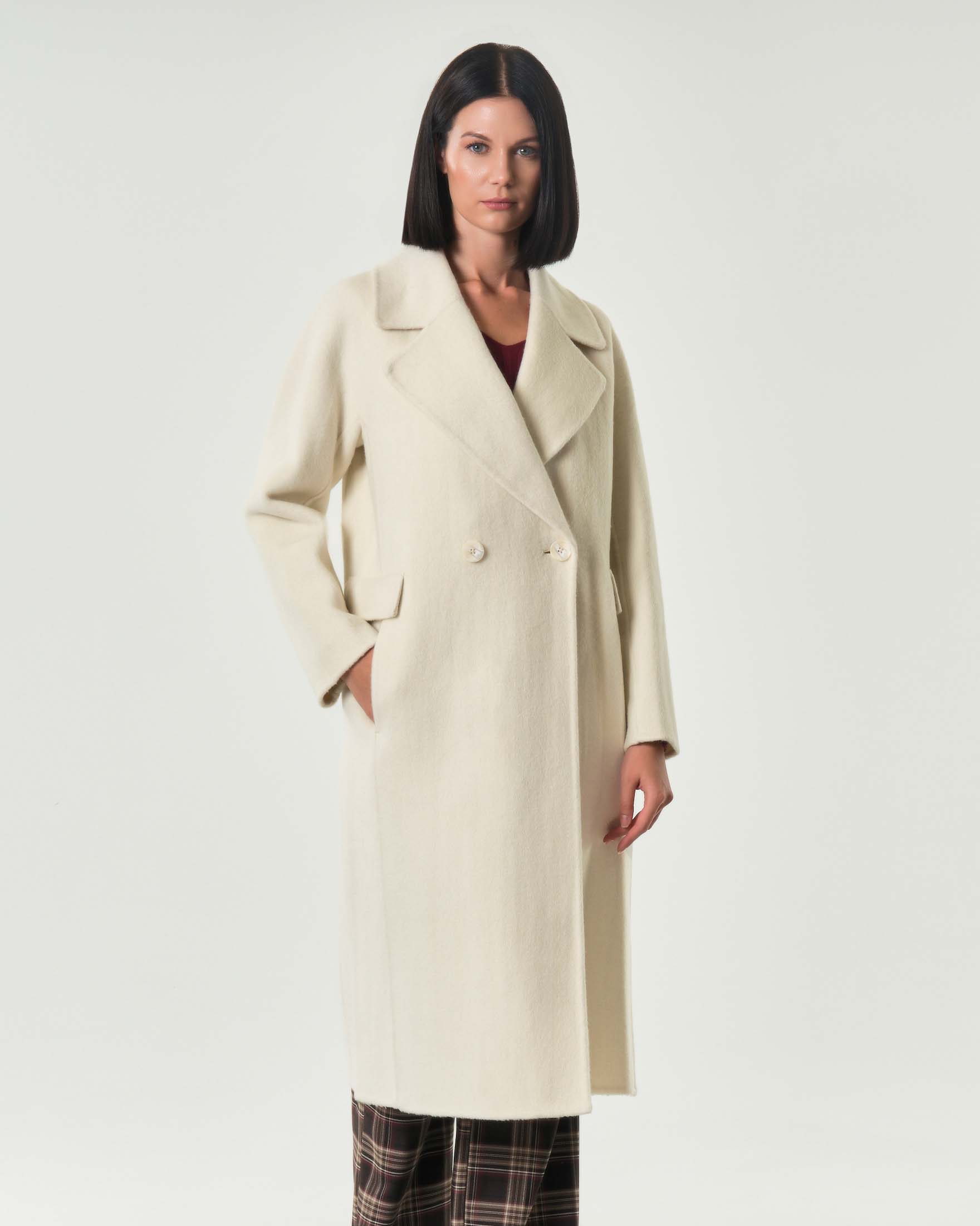 Cappotto color panna Hlo! doppiopetto in double di misto lana con scollo a rever image