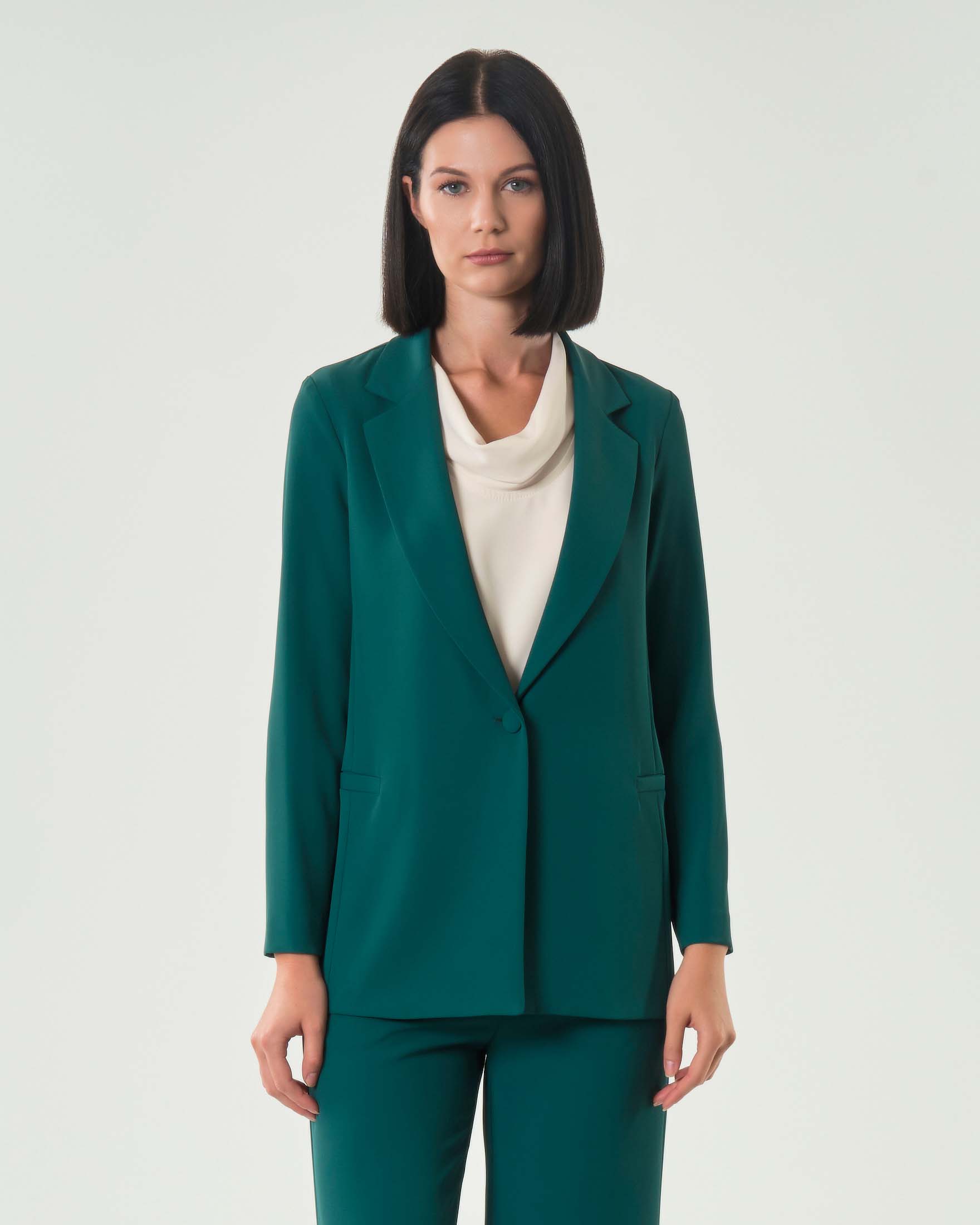 Blazer monopetto Hlo! verde smeraldo in crêpe con maniche a tre quarti image