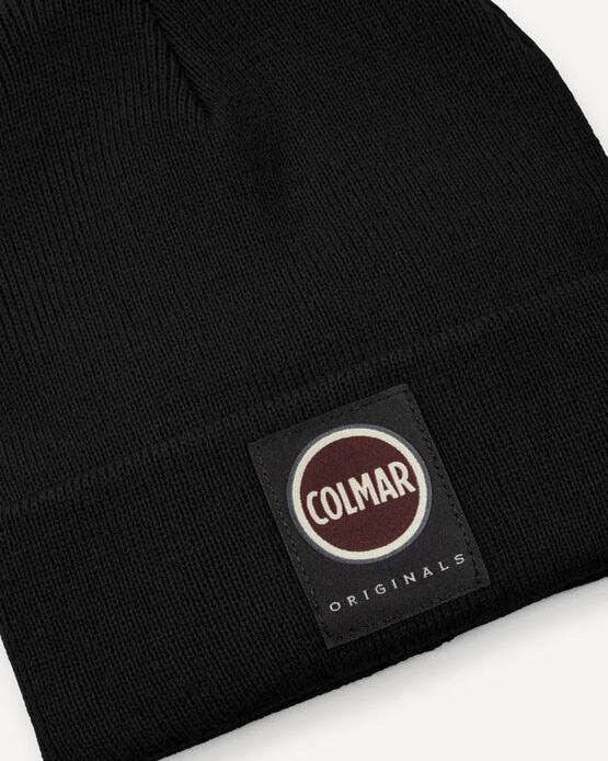 Berretto Colmar Originals nero con risvolto e logo patch Colmar Originals applicato image