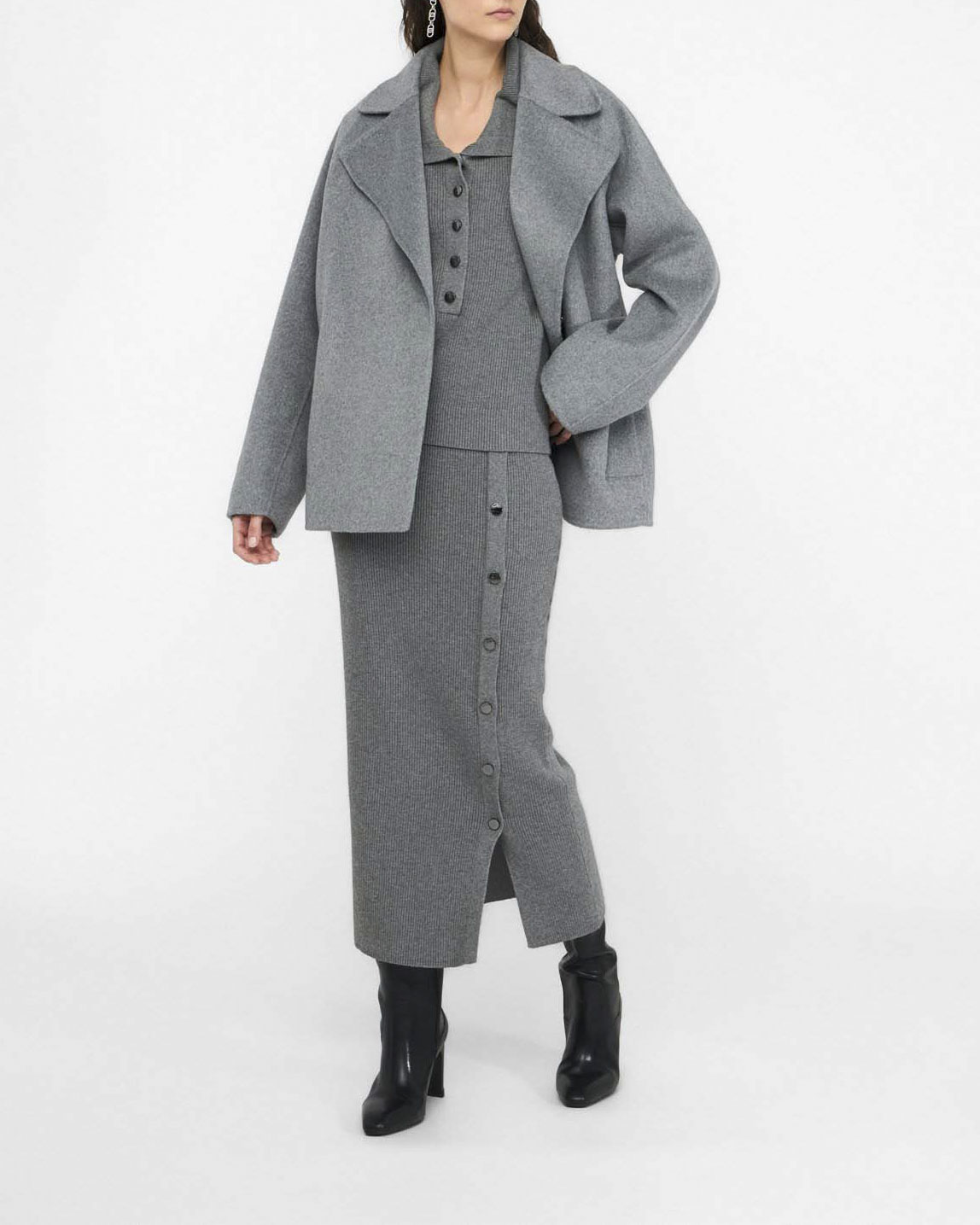 Cappotto Liu Jo grigio in lana con cintura image