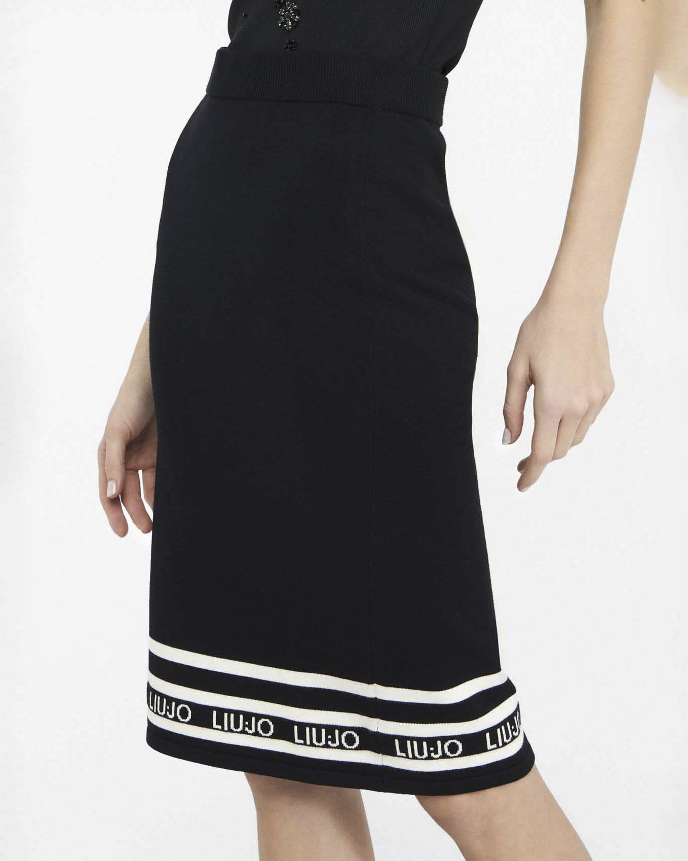 Gonna Liu Jo Sport nera in viscosa con dettagli a contrasto image