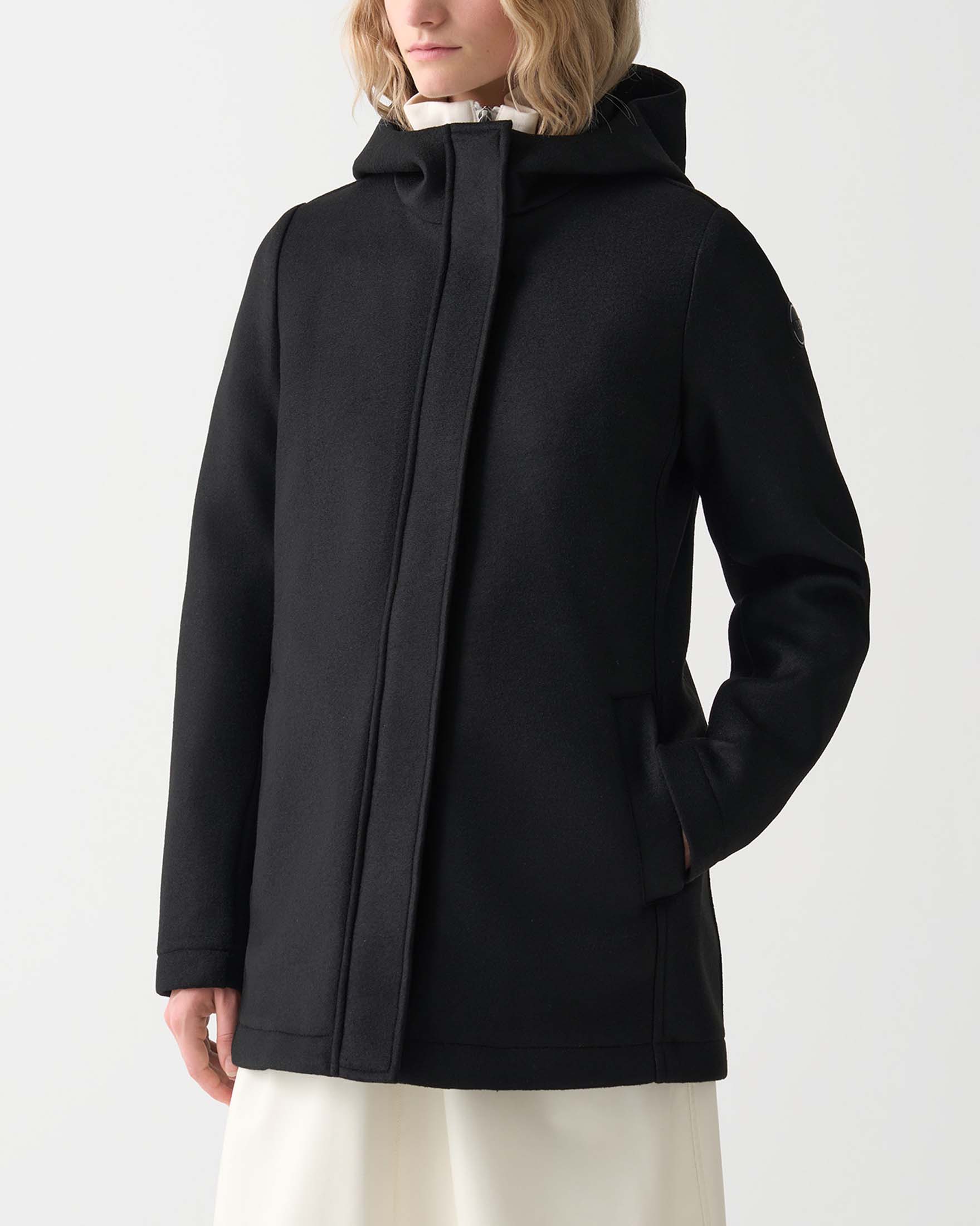 Giaccone nero Colmar Originals in panno di misto lana dalla linea dritta con cappuccio image