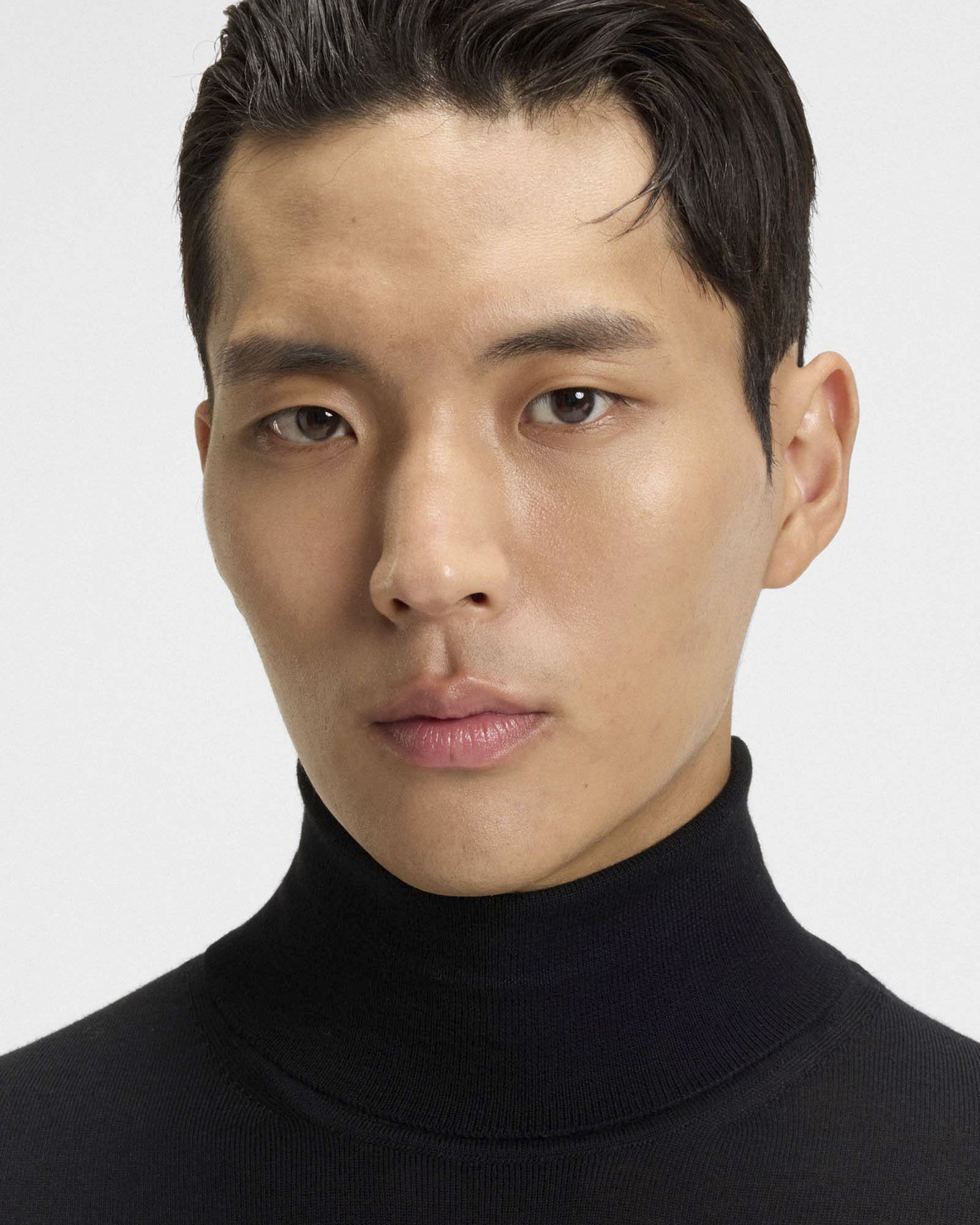 Dolcevita Boss nero in pura lana merino