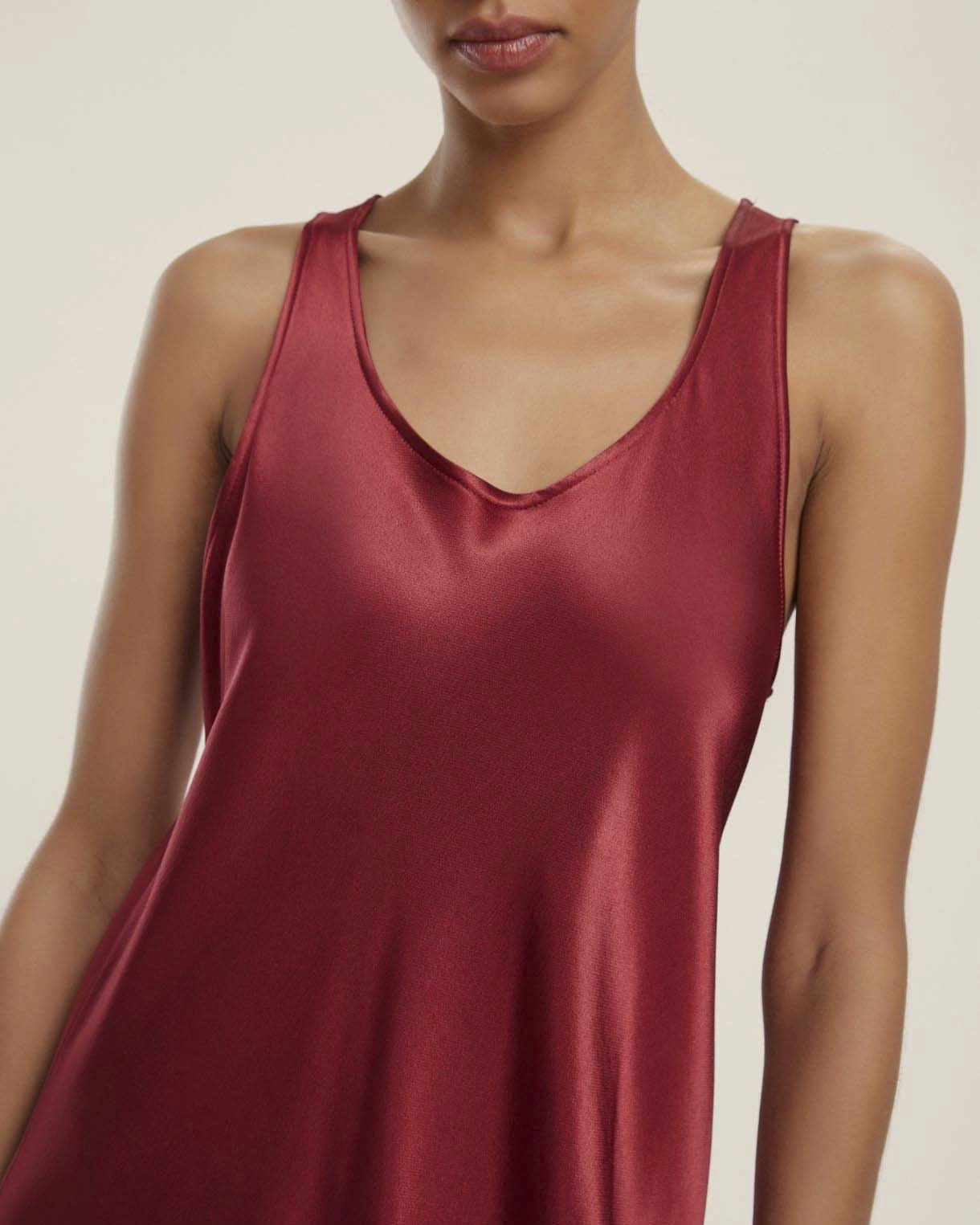 Slip dress rosso Emme Marella in misto viscosa senza maniche e scollo ampio tondo image