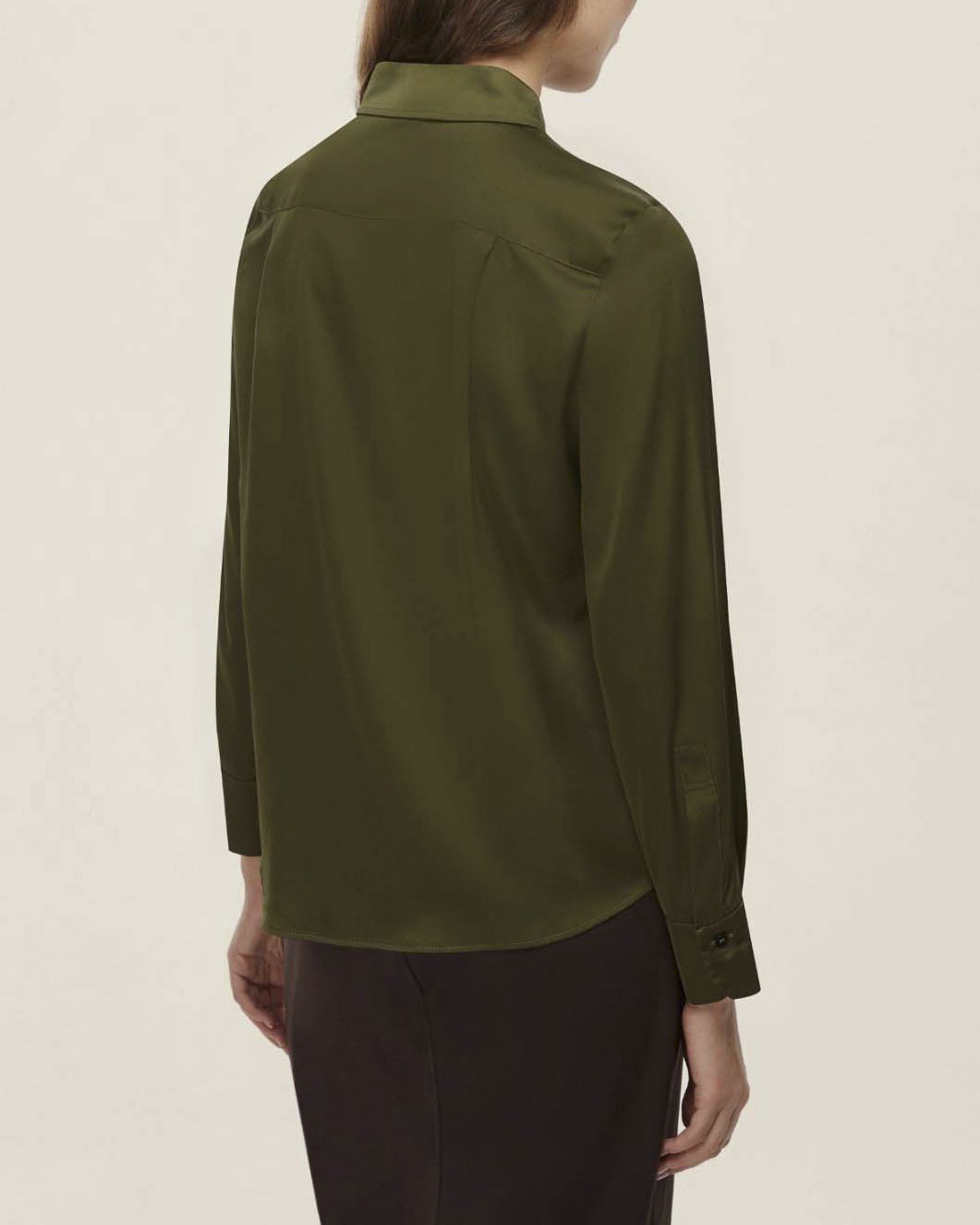 Camicia verde Emme Marella in raso stretch con colletto classico