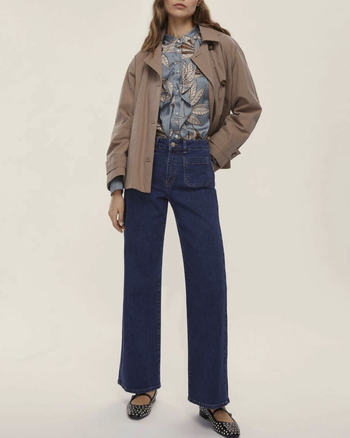 Jeans flare blu Emme Marella in cotone stretch con taschini applicati in vita