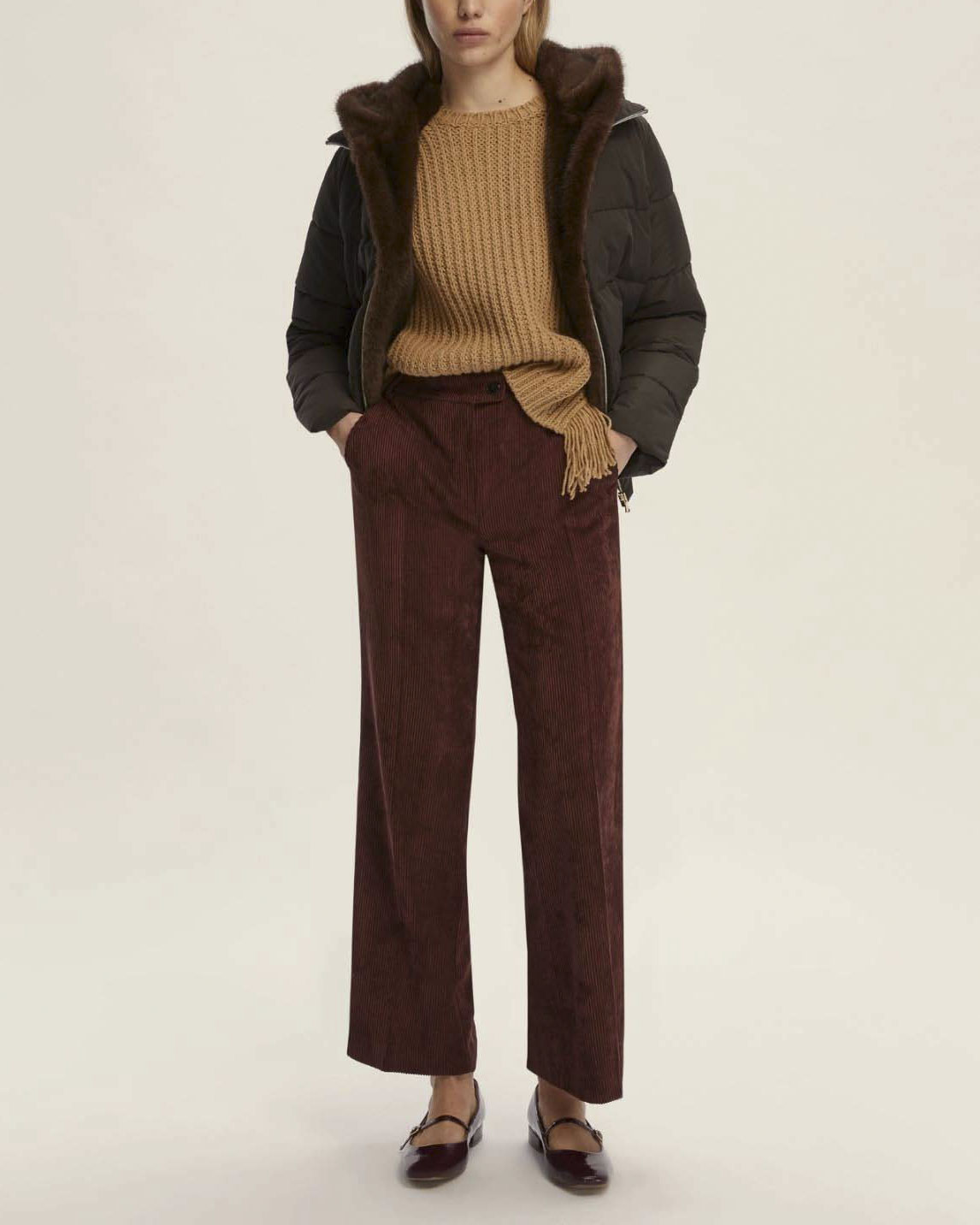 Piumino marrone Emme Marella in taffettà con pettorina rimovibile in ecopelliccia effetto visone e cappuccio