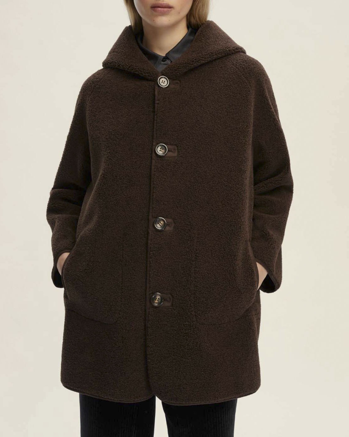 Montone reversibile color testa moro Emme Marella con cappuccio con tasche laterali applicate