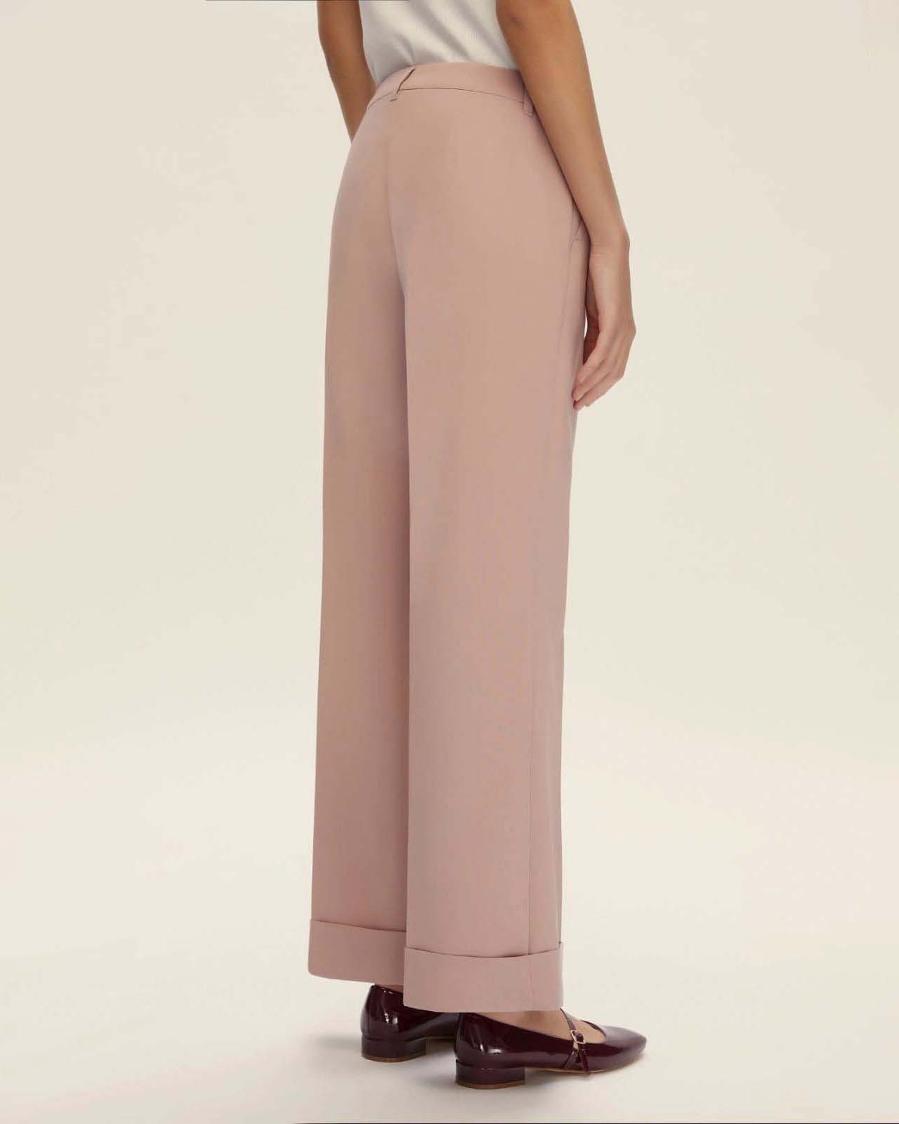 Pantaloni rosa Emme Marella in tessuto doppio stretch di misto viscosa dalla linea dritta con risvolto al fondo