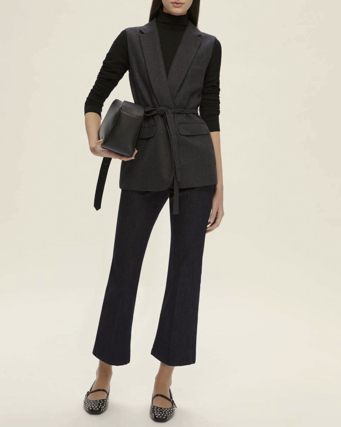 Gilet midi Emme Marella grigio antracite in flanella leggera di misto lana con scollo a rever e cintura in vita