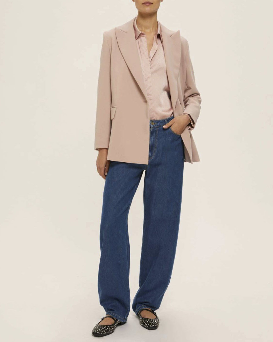 Camicia rosa cipria Emme Marella in raso con strass applicati sul davanti