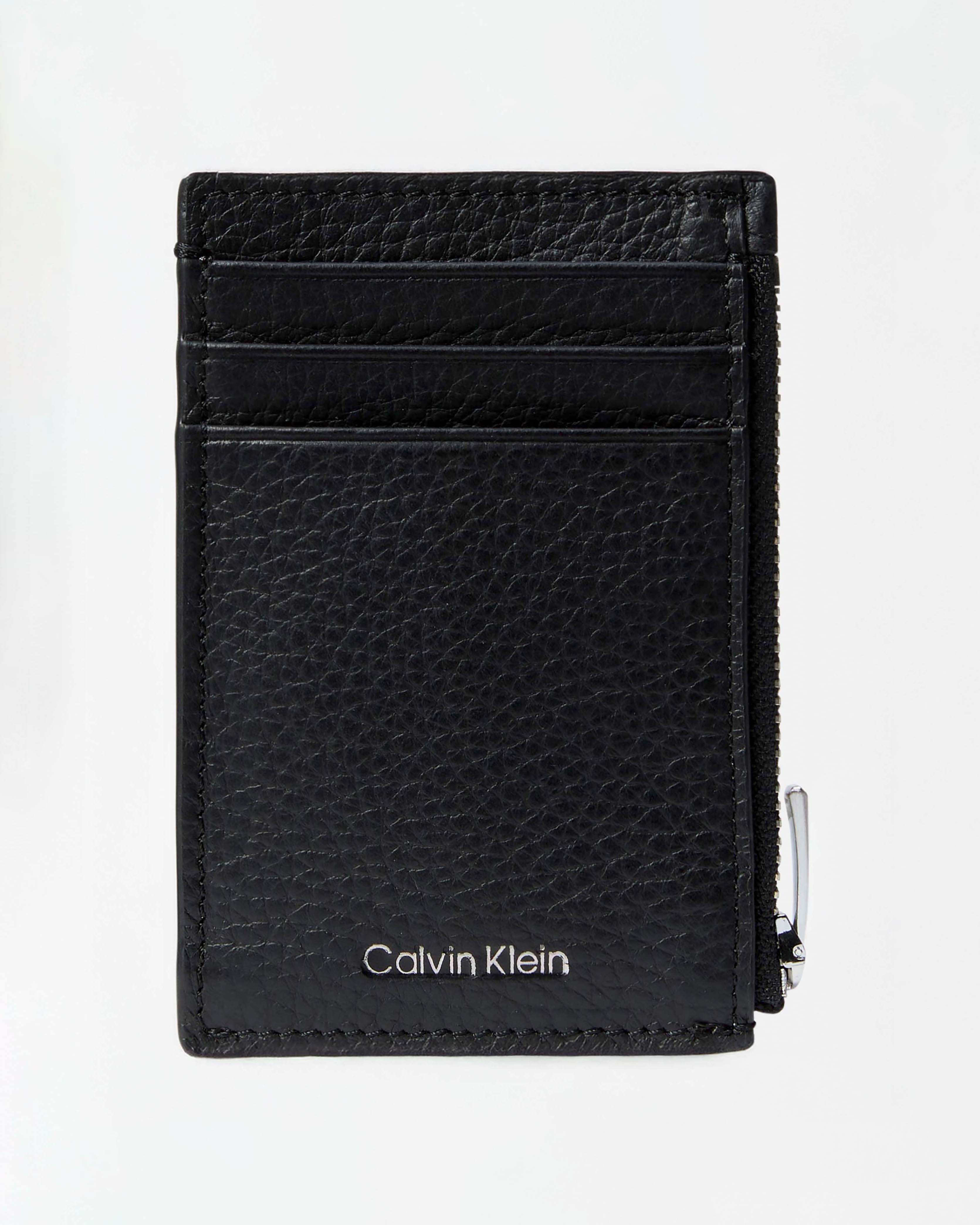 Portacarte Calvin Klein Jeans nero in pelle martellata con zip e logo