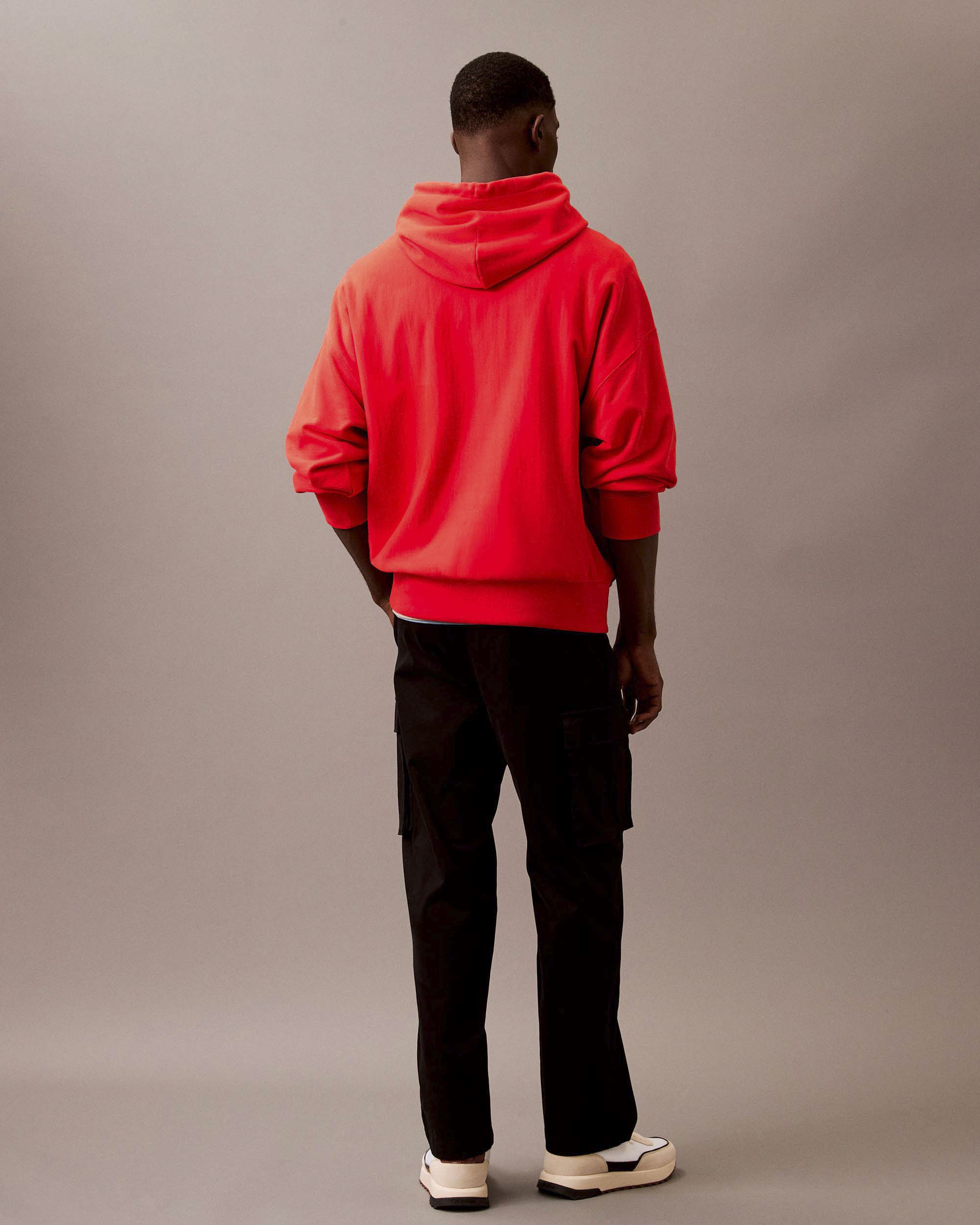 Pantaloni cargo Calvin Klein Jeans neri in cotone elasticizzato image