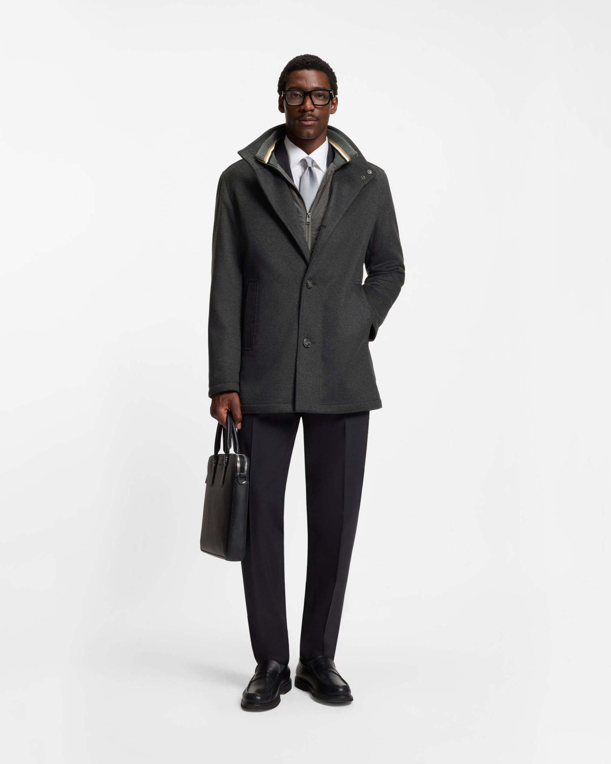 Cappotto Boss Coxtan grigio antracite in misto lana e cashmere con pettorina imbottita staccabile