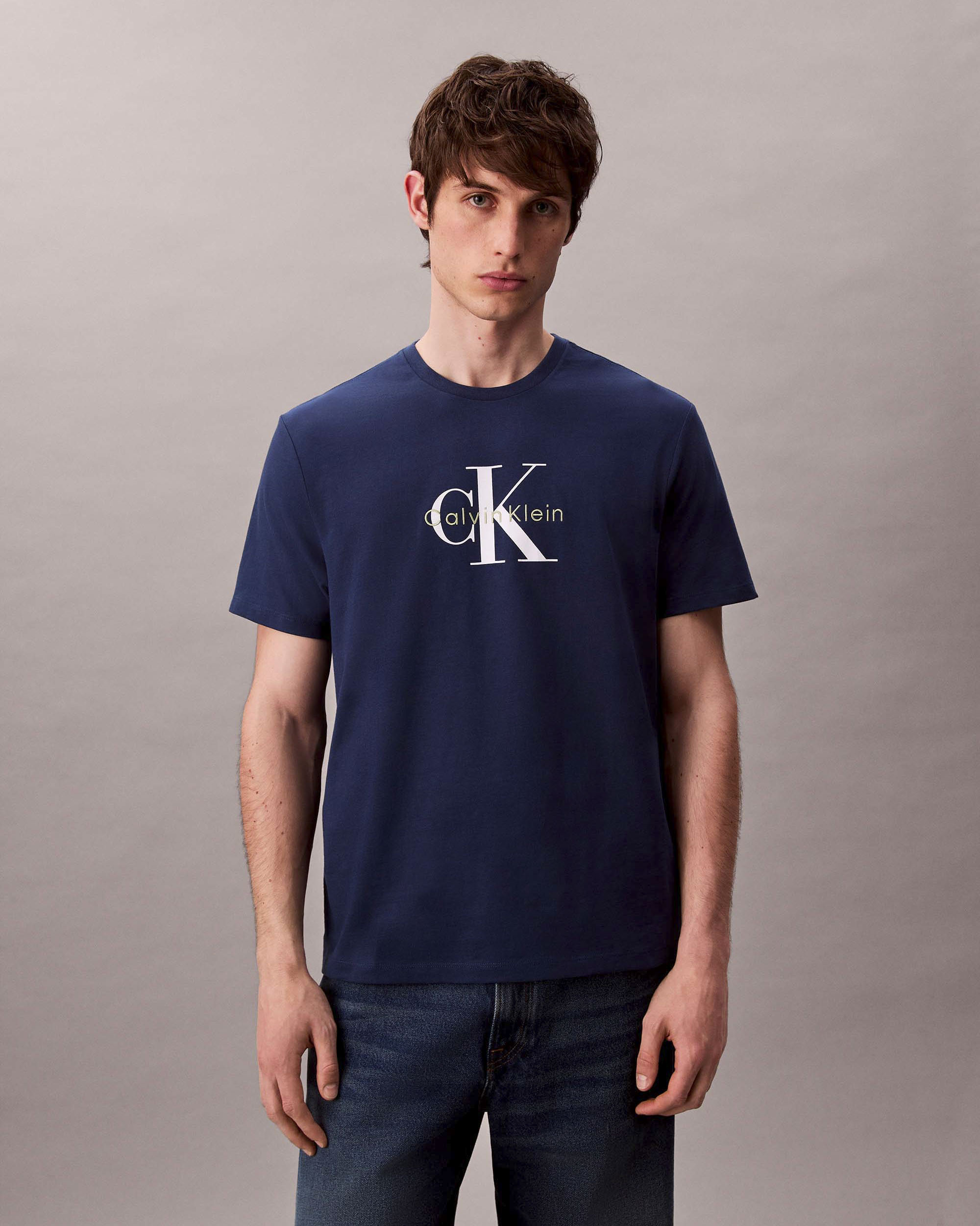 T-shirt relaxed-fit Calvin Klein Jeans blu in cotone con logo monogramma ricamato frontale image