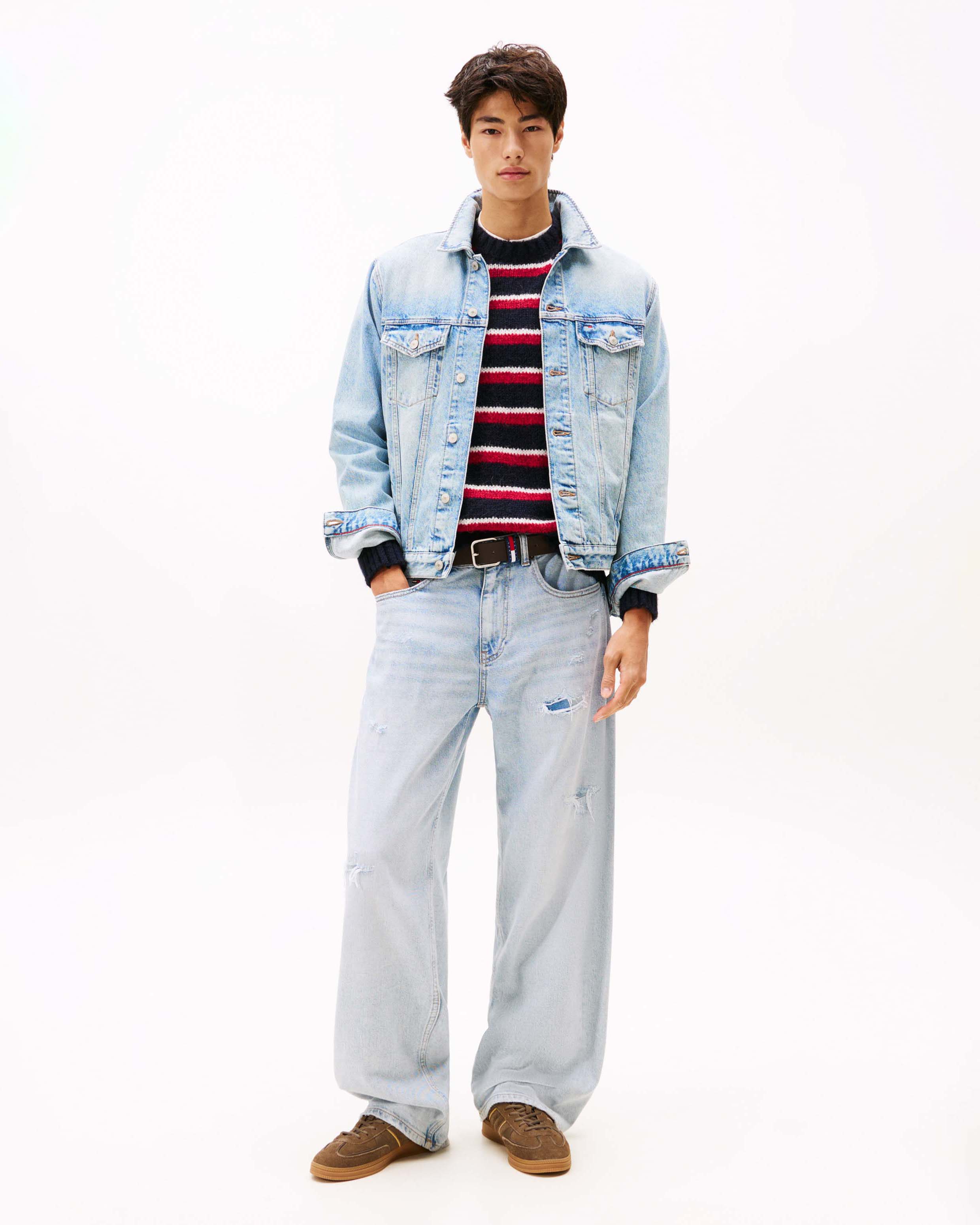 Giubbino trucker Tommy Jeans in denim lavaggio chiaro bleach