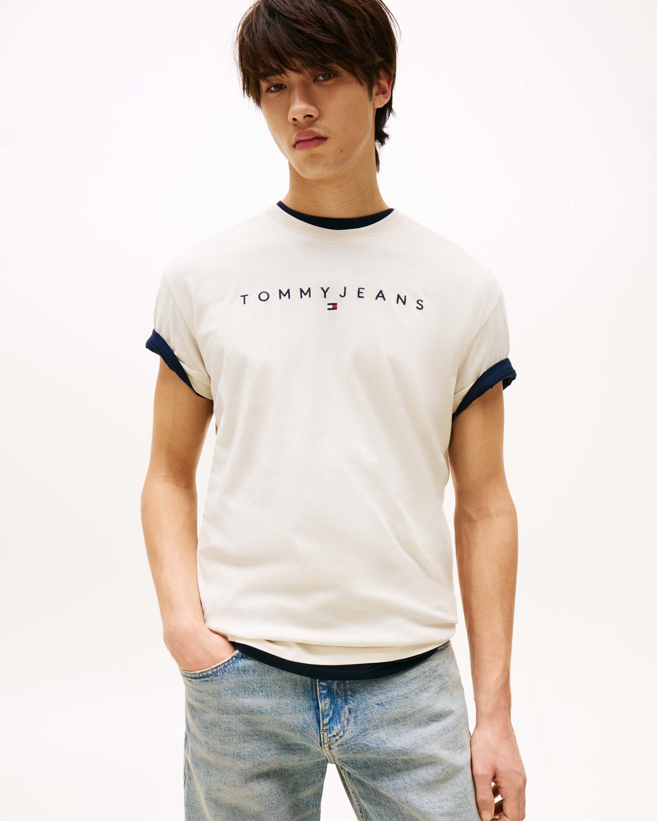 T-shirt mezza manica beige in puro cotone regular fit con scritta logo ricamata sul petto