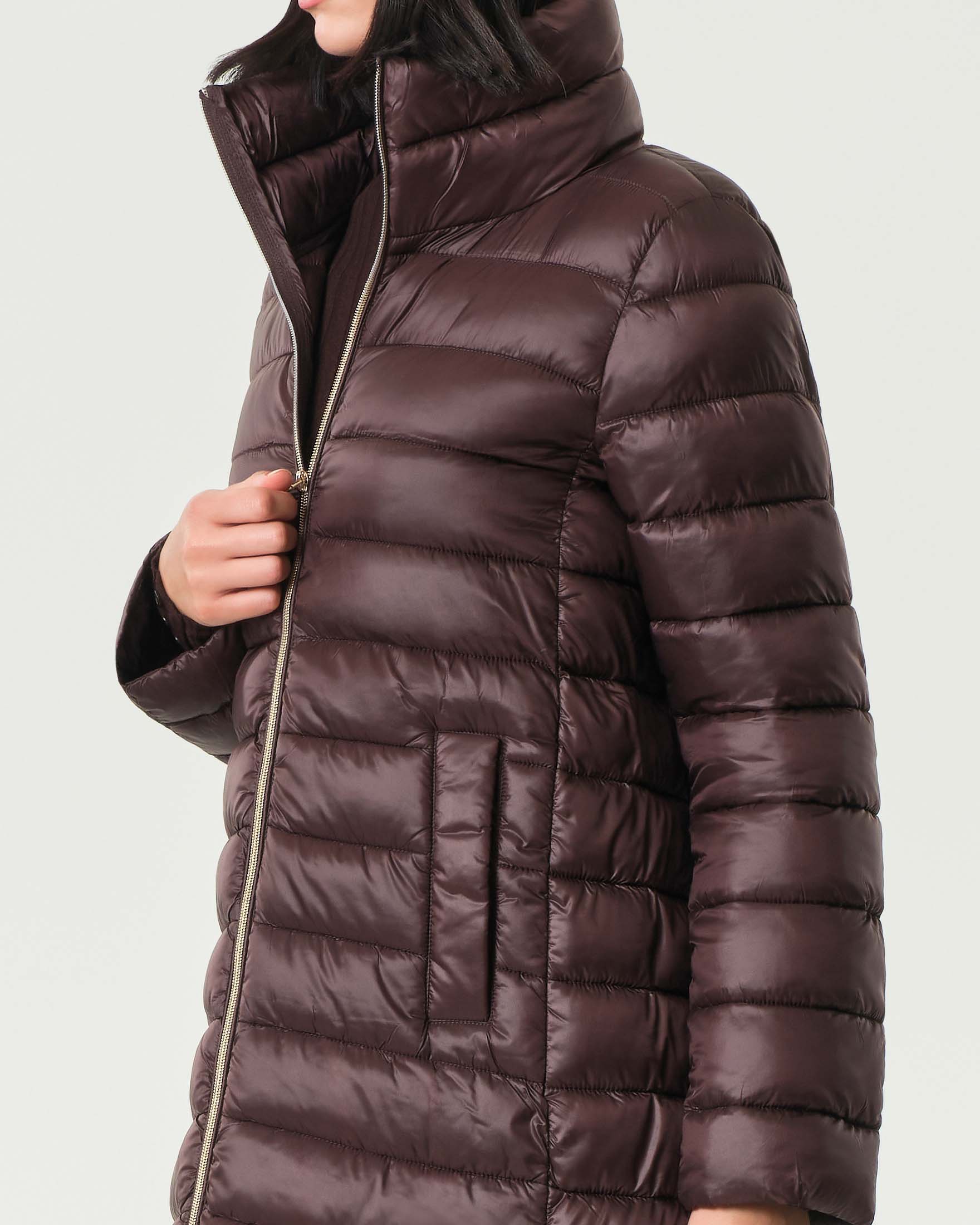 Piumino bordeaux Emme Marella con collo alto