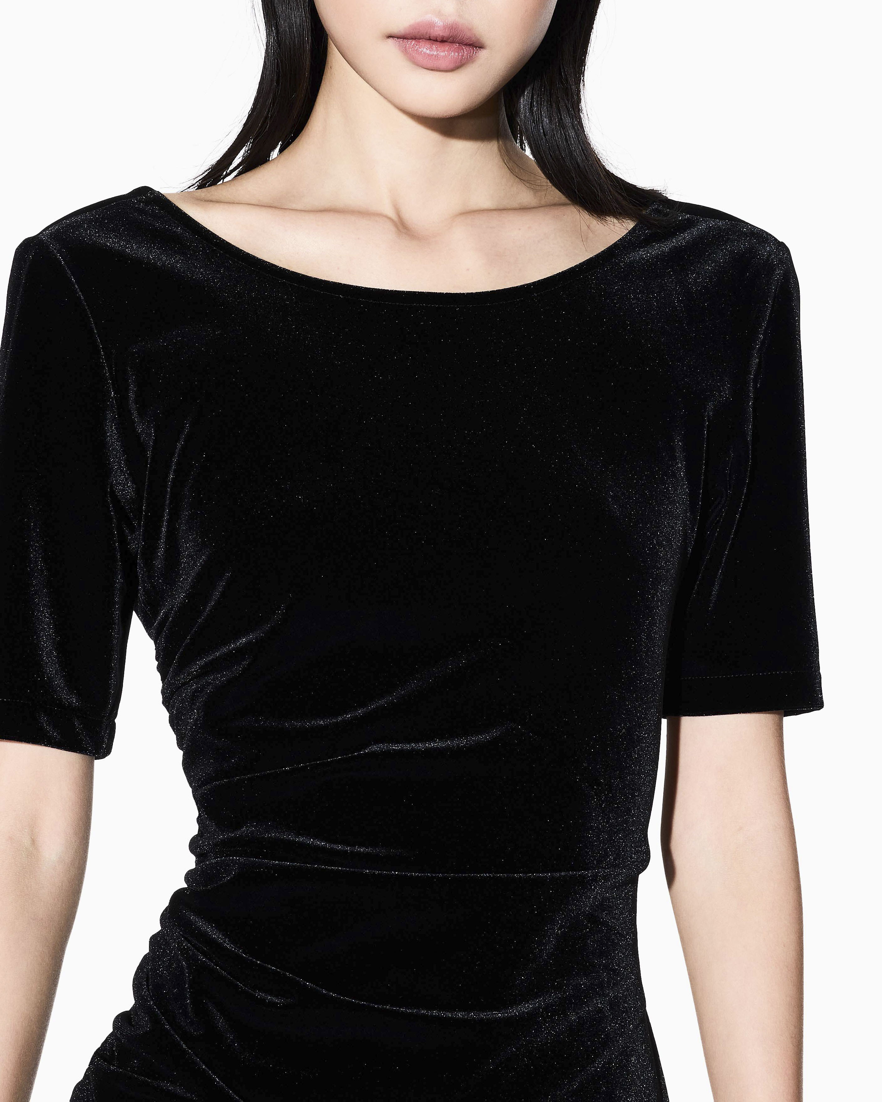 Abito Armani Exchange nero in tessuto elasticizzato effetto velluto image