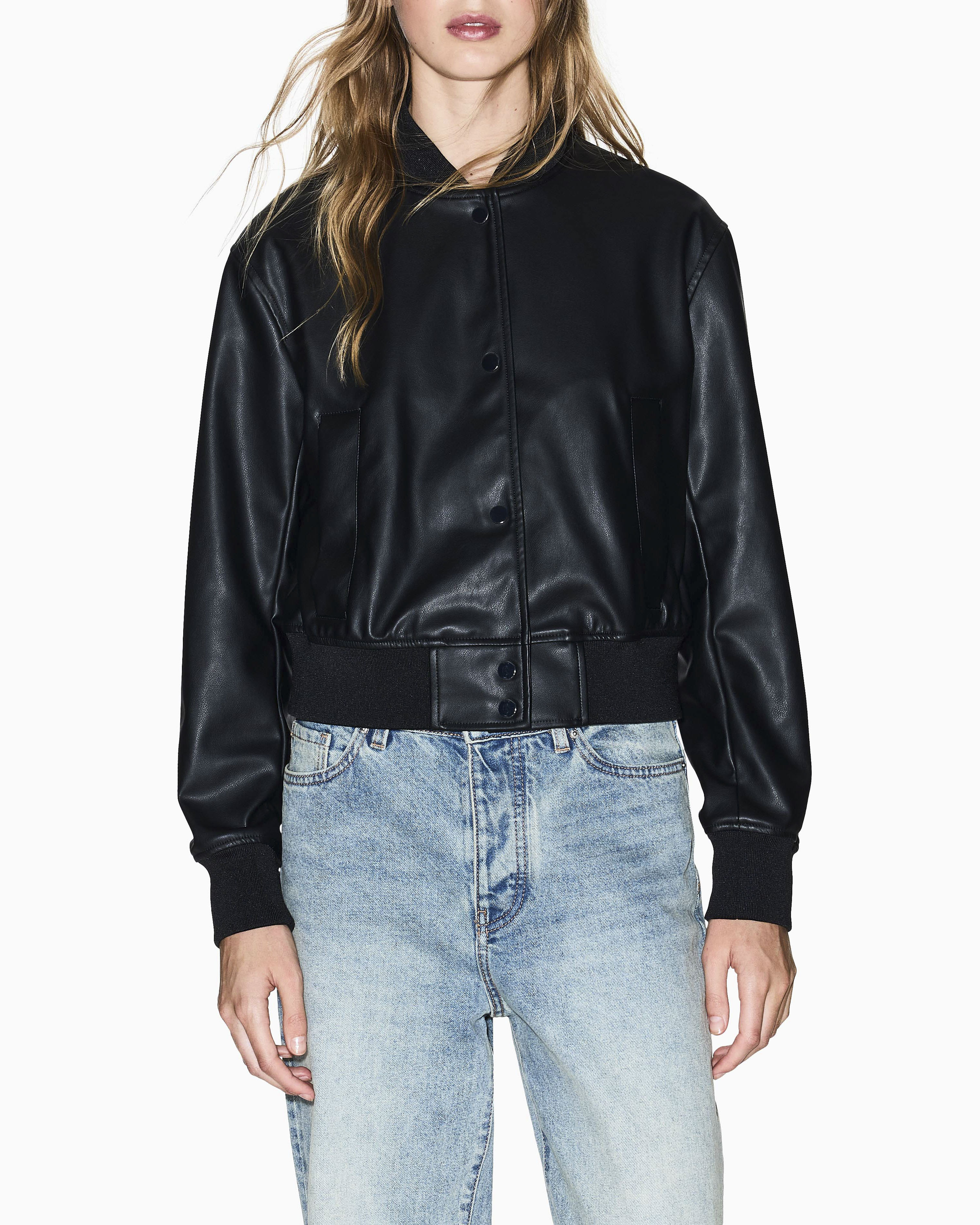 Bomber Armani Exchange nero in similpelle con dettagli in maglia