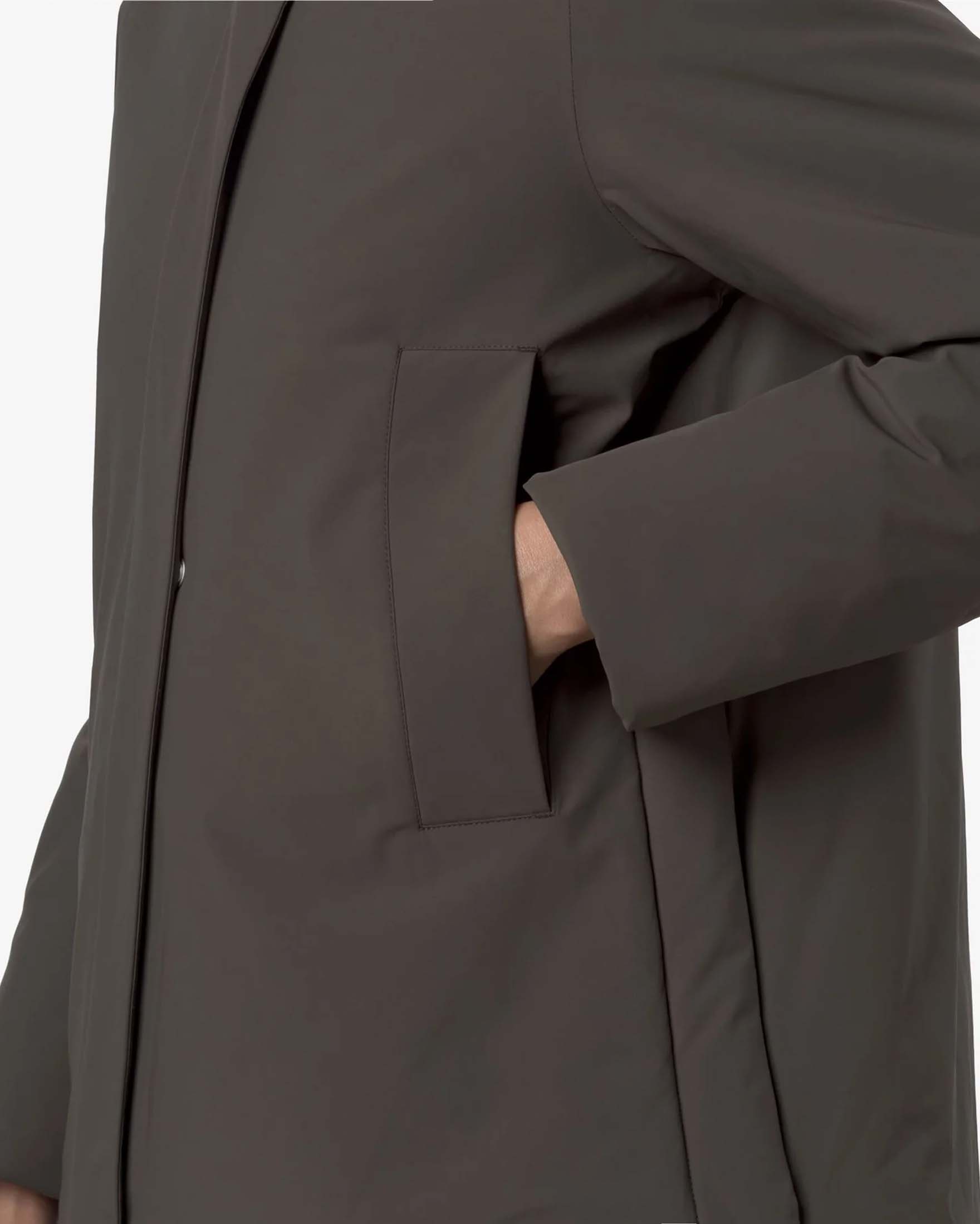 Giacca verde militare K-Way Marlette in tessuto impermeabile e antivento con collo in piedi image