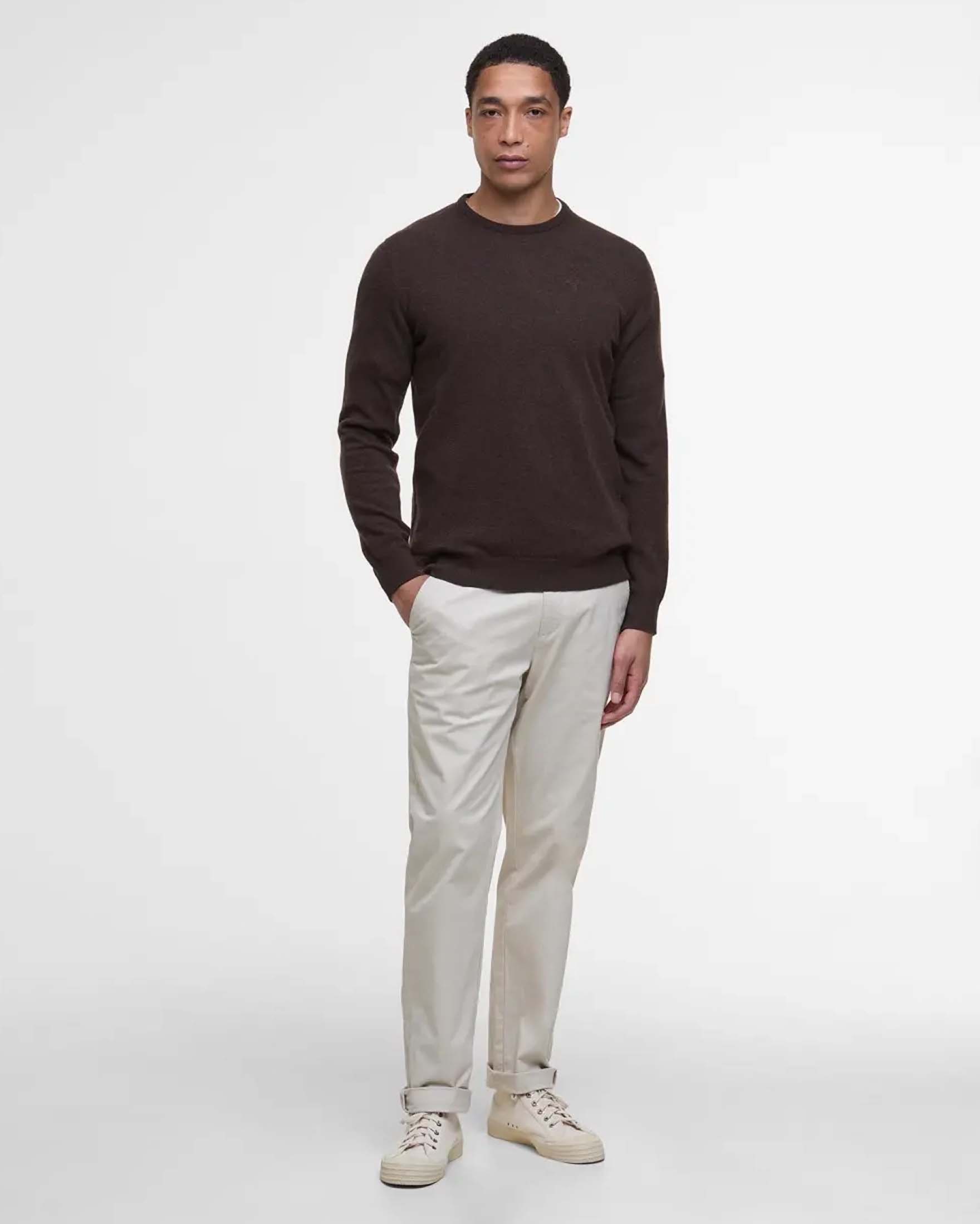 Maglia girocollo Barbour marrone in pura lana