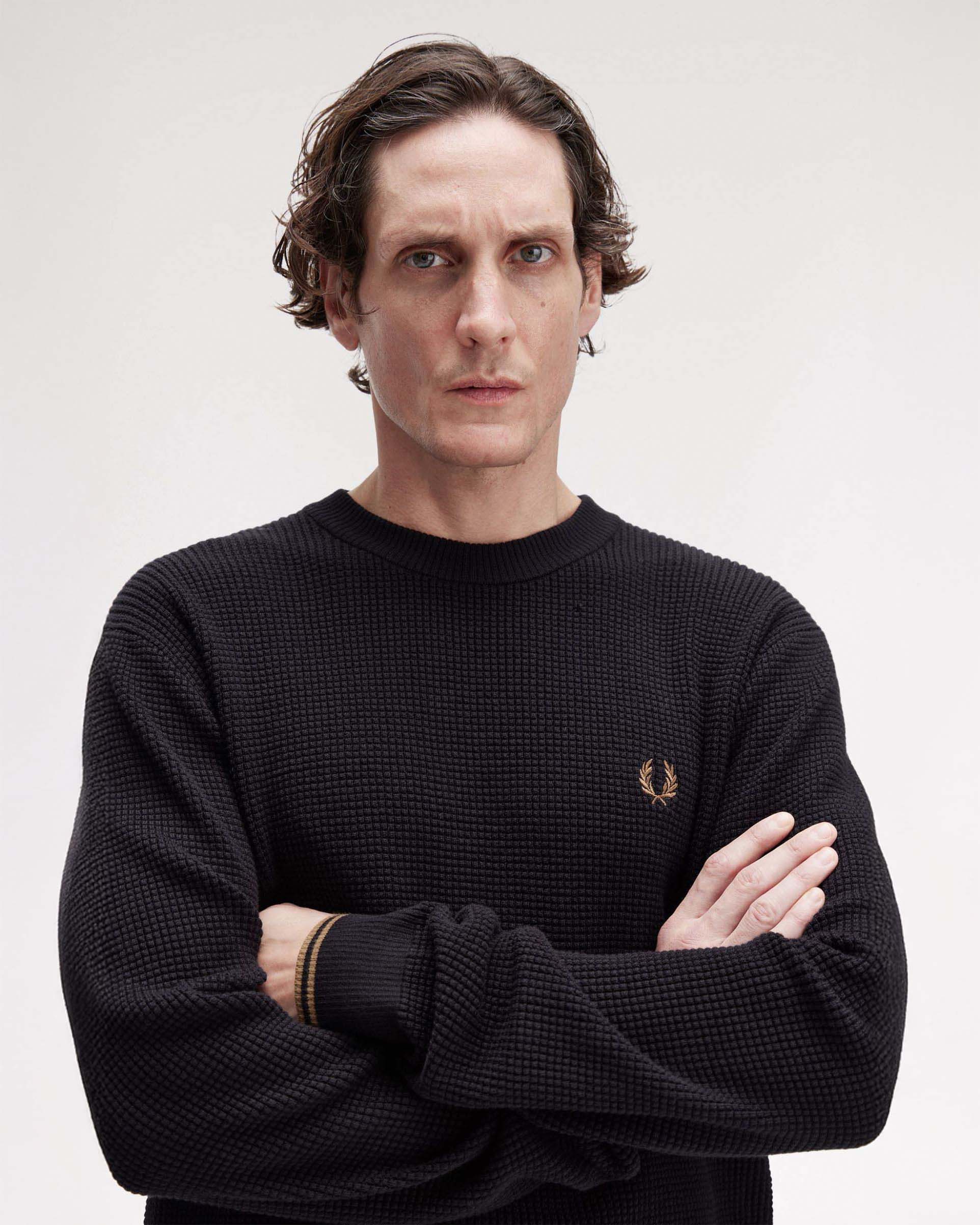 Maglia girocollo Fred Perry nera in puro cotone punto waffle