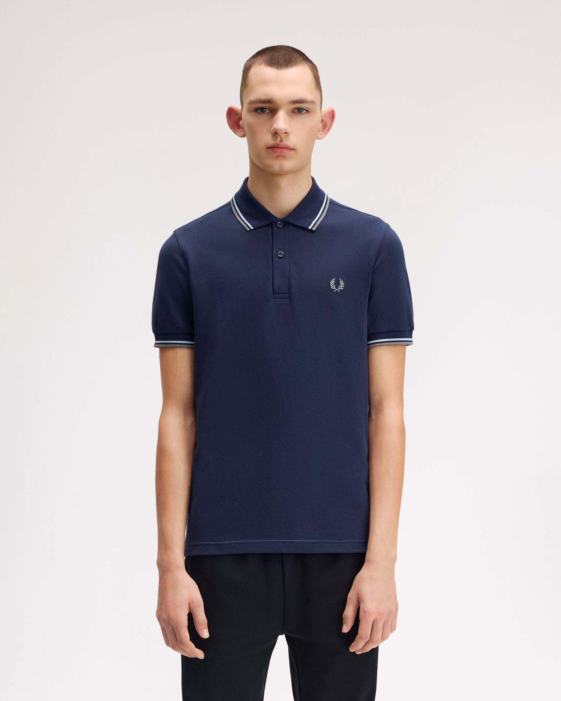Polo Fred Perry blu indaco mezza manica con bordino salvia e bianco