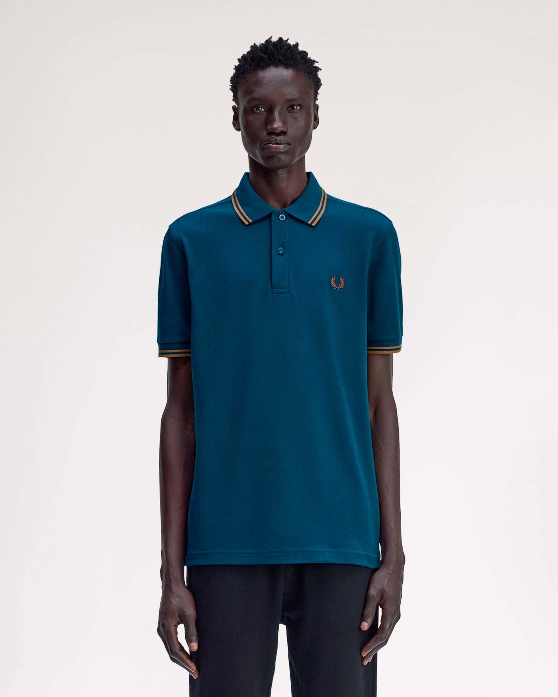 Polo Fred Perry ottanio mezza manica con bordino caramello